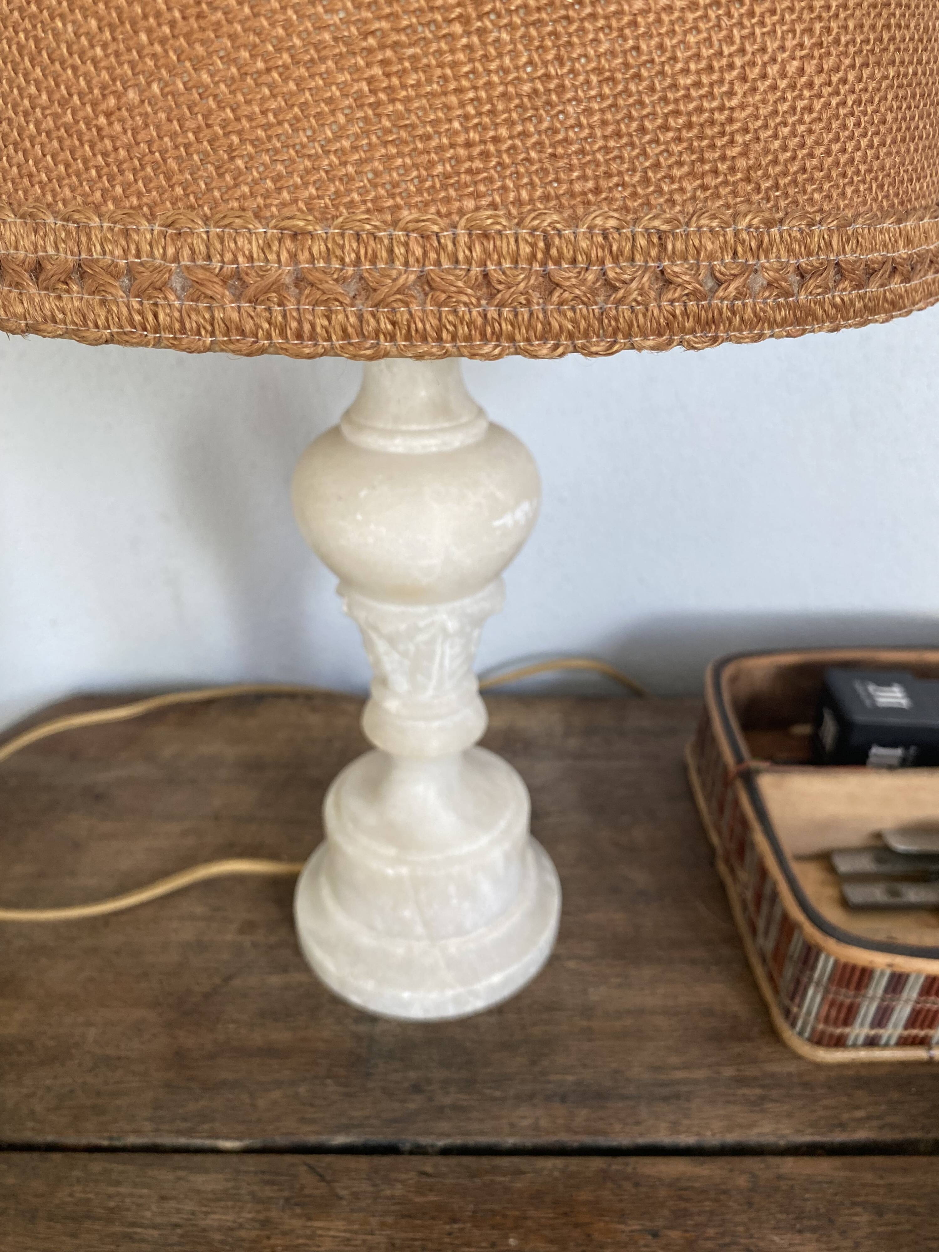 Alabaster lamp, 2m fabric cable, braided jute lampshade