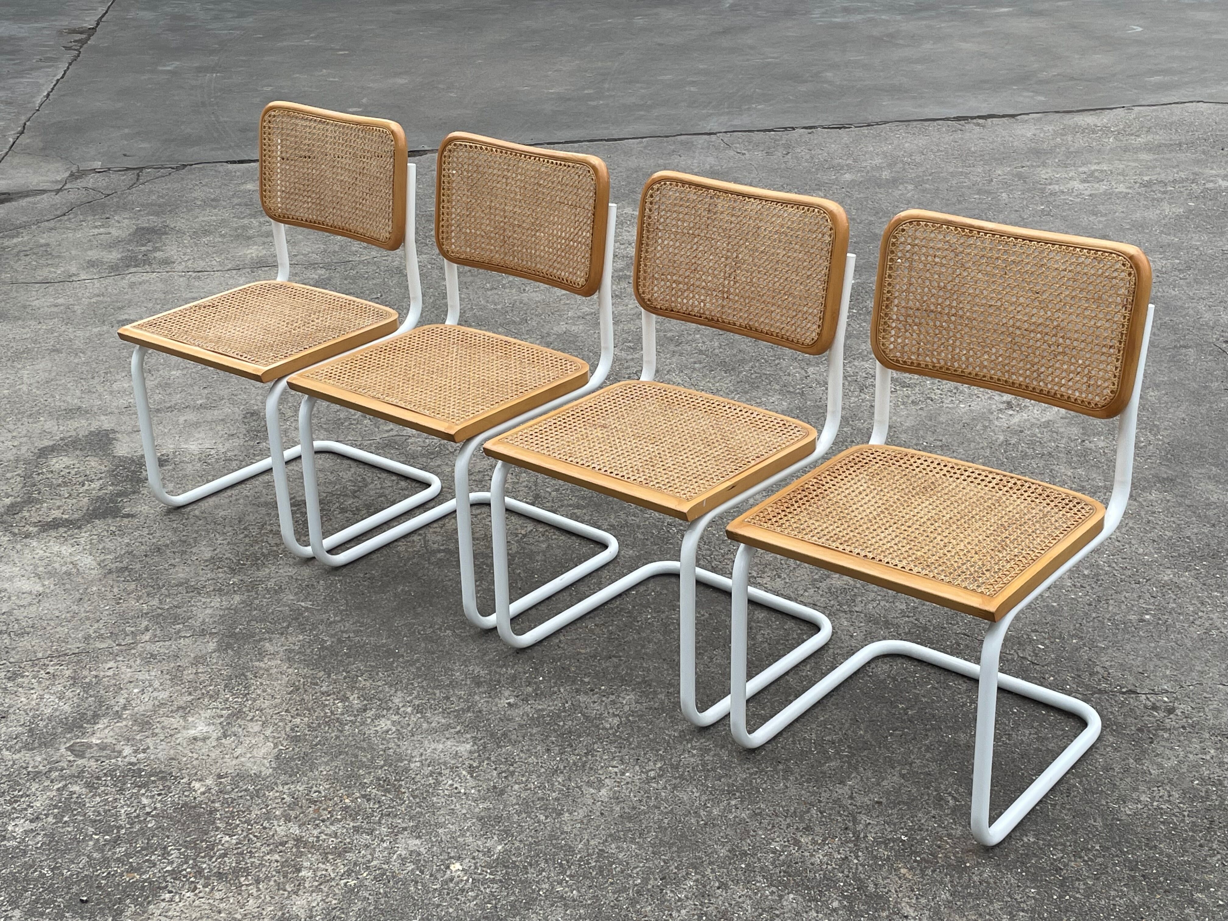 Set of 4 Cesca b32 model chairs in white by Marcel Breuer