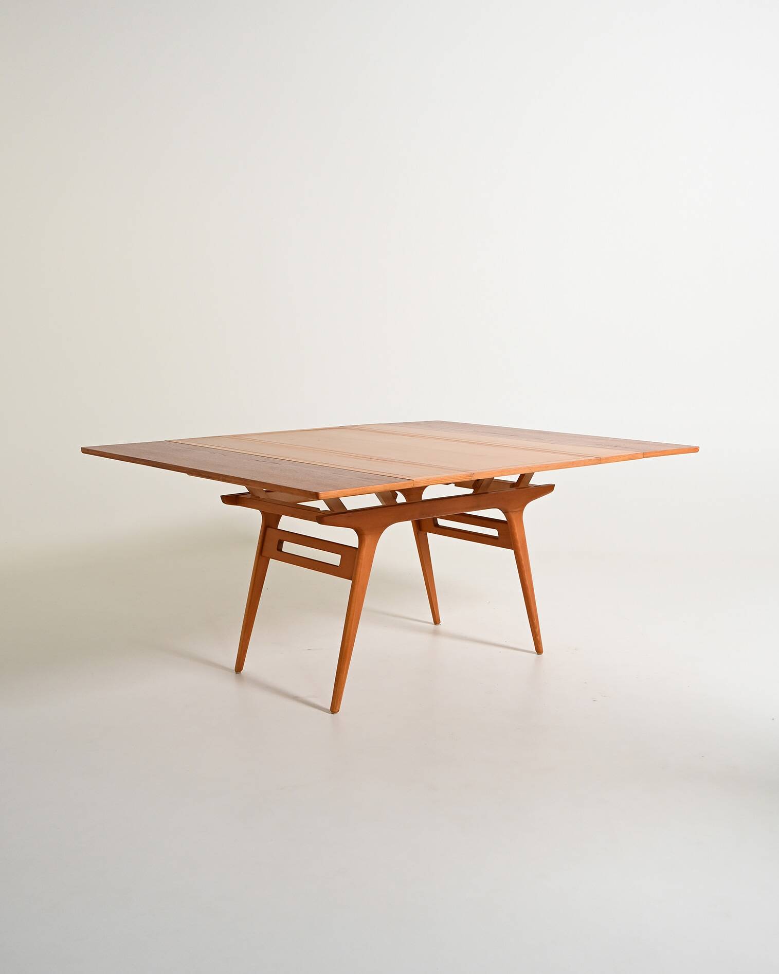 Table transformable de Tingström, Suède, années 1960.