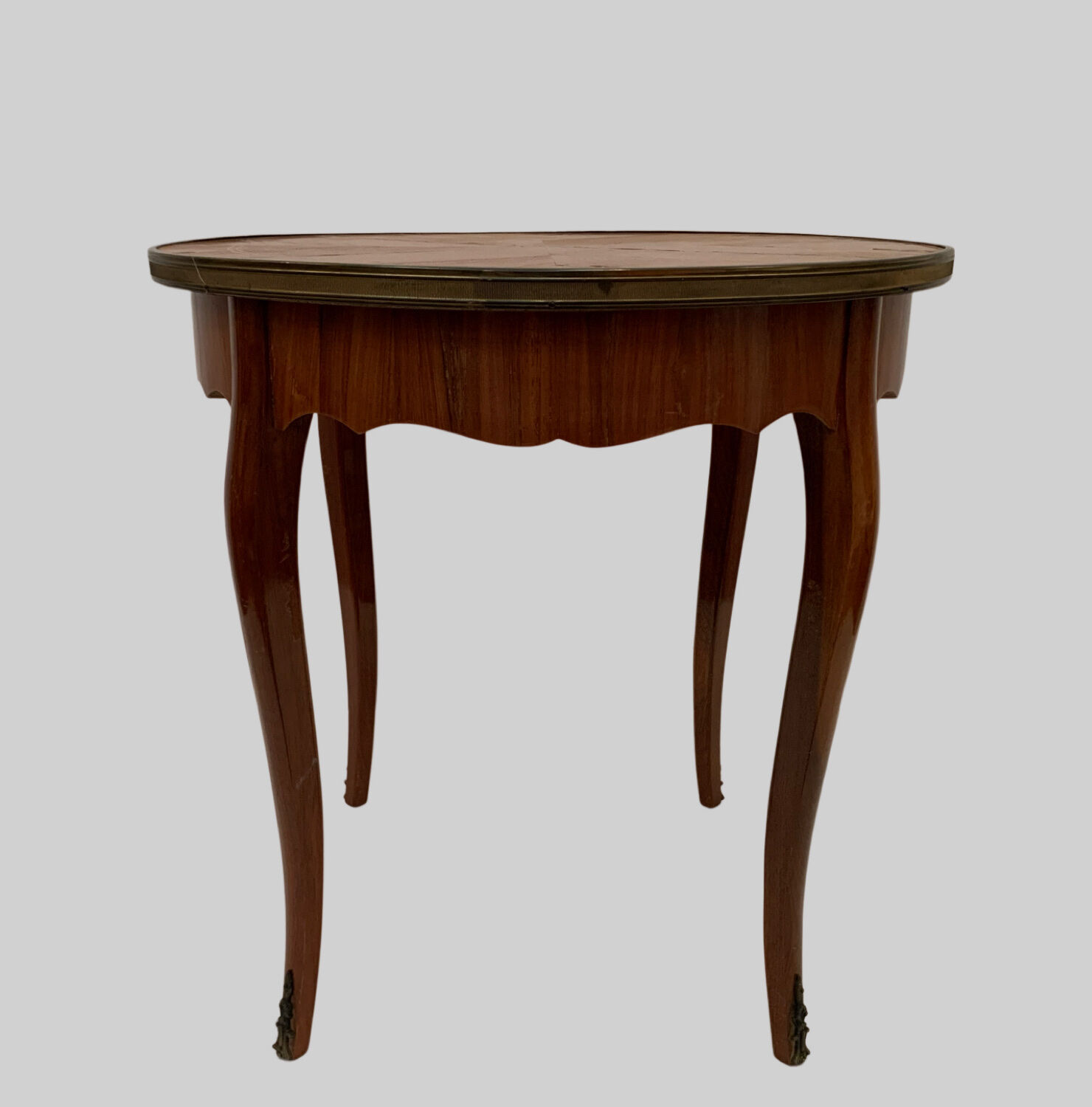 Round pedestal table Louis XV style veneer of rosewood XX century