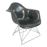 Eames Herman Miller 1950s LAR armchair in elephant grey on cats cradle black base
