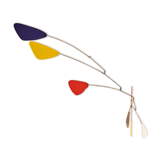 Volta suspended mobile