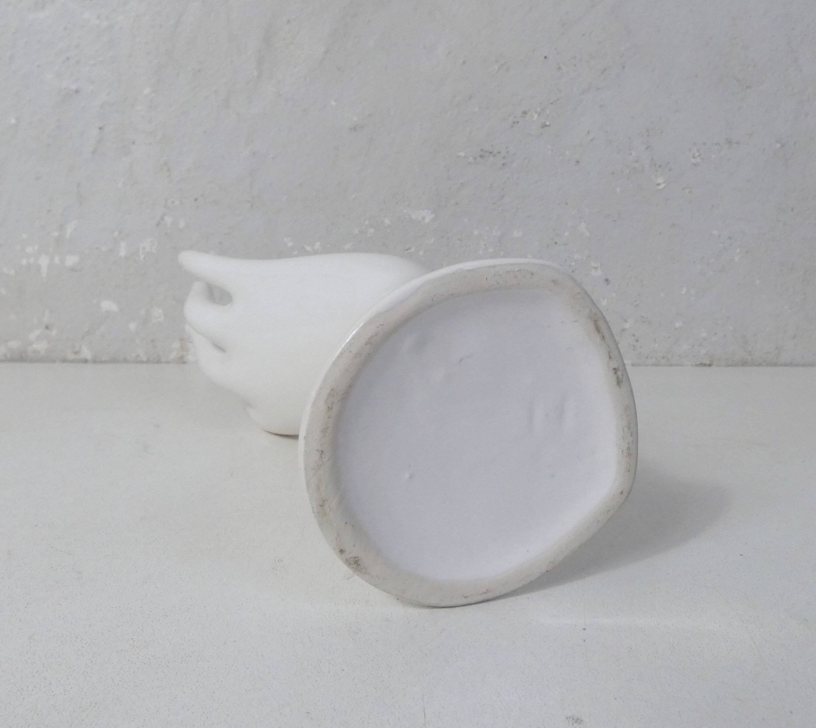 white hand ring sizer soliflore vintage jewelry holder