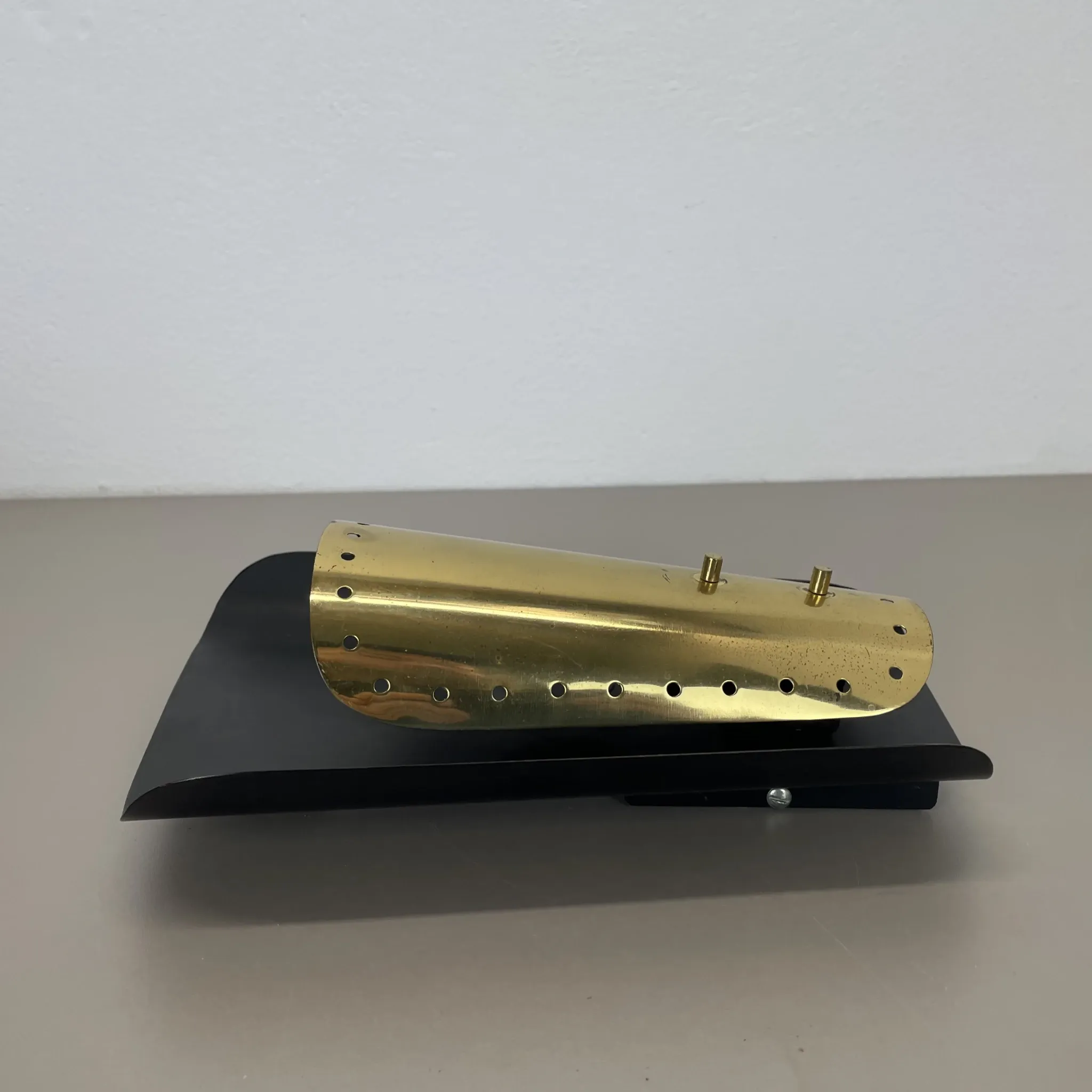 Rare Minimalist Theatre Wall Light in Brass, Italy 1950s