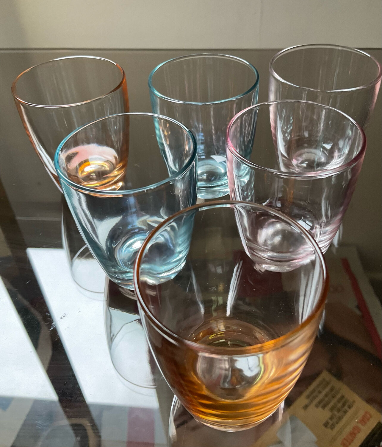 Series of 6 vintage glasses from the 70s