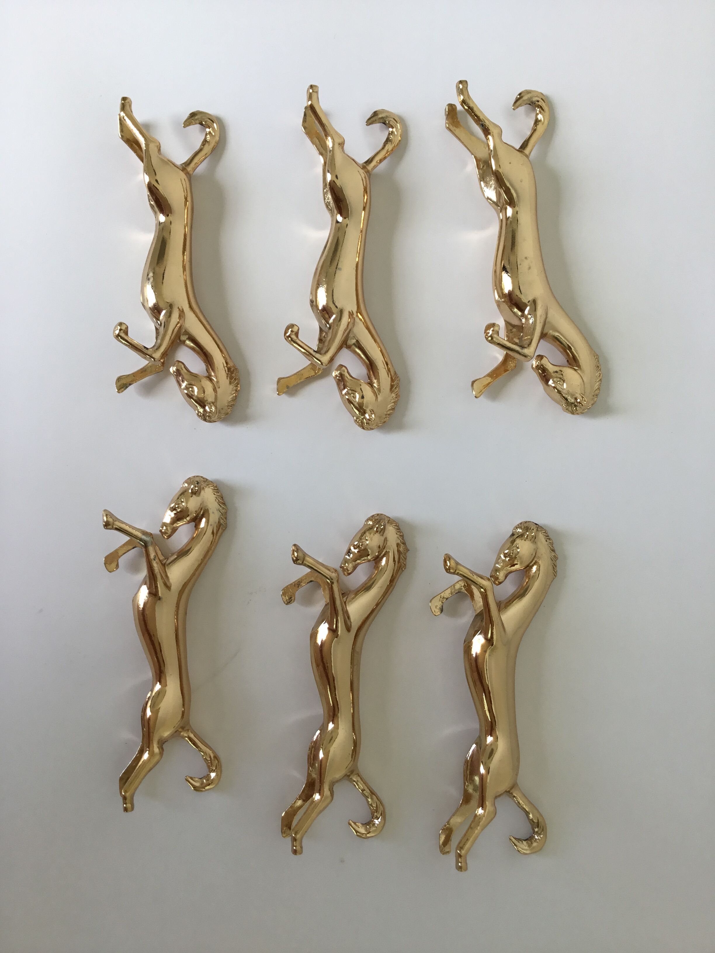 6 golden knife holder