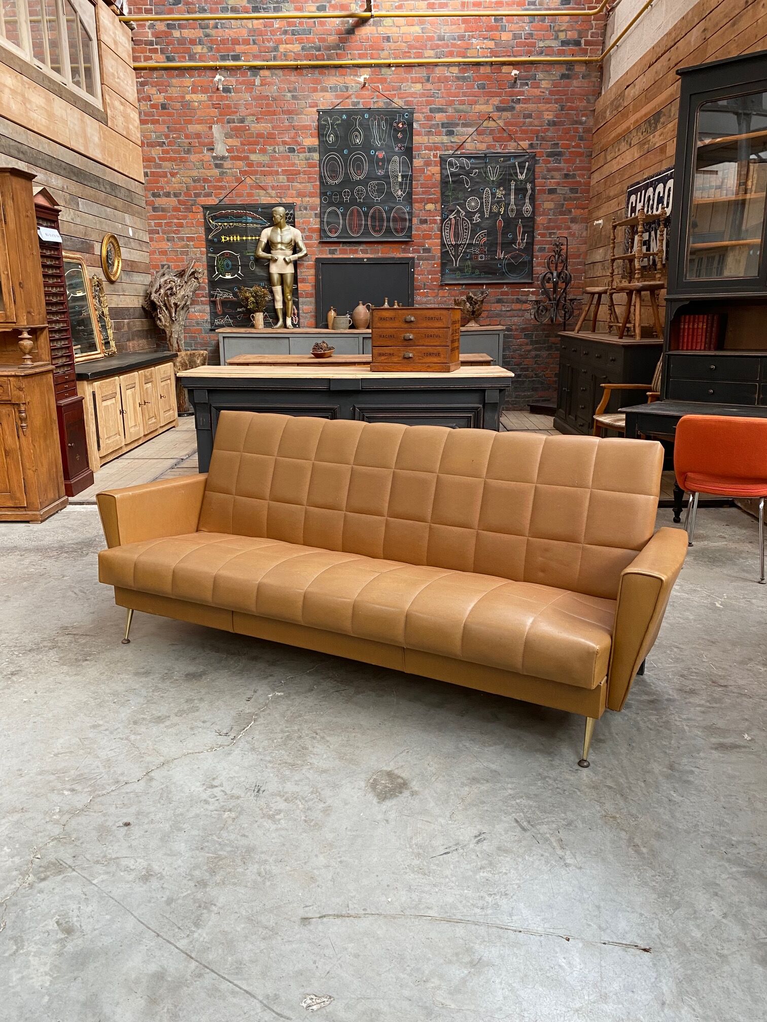 Sofa 60s compass