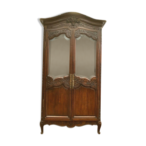 Armoire de mariée en