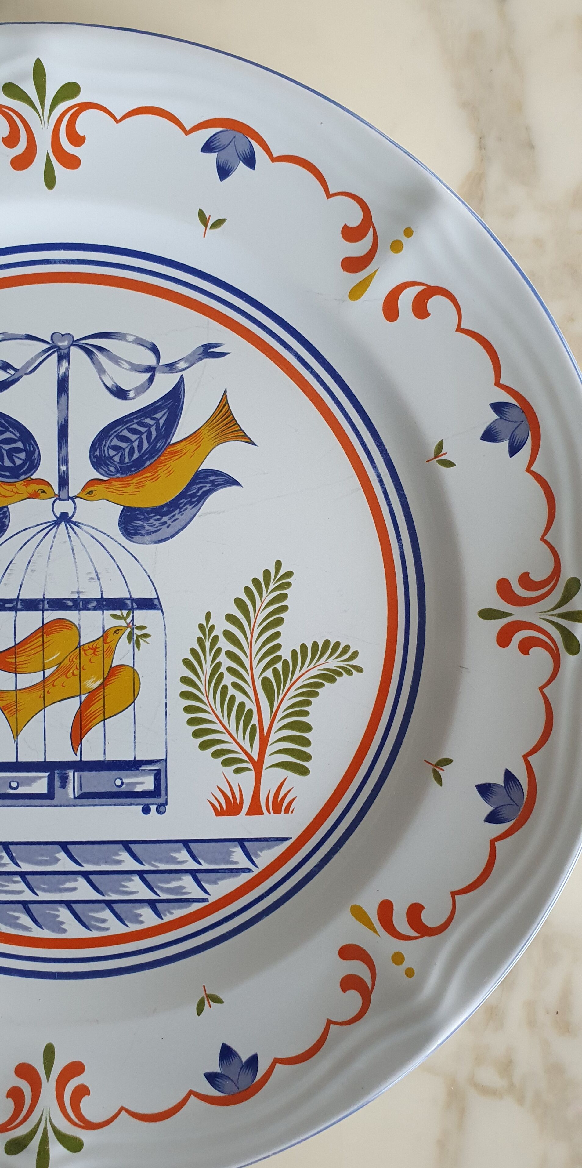 Plate Georges Briard