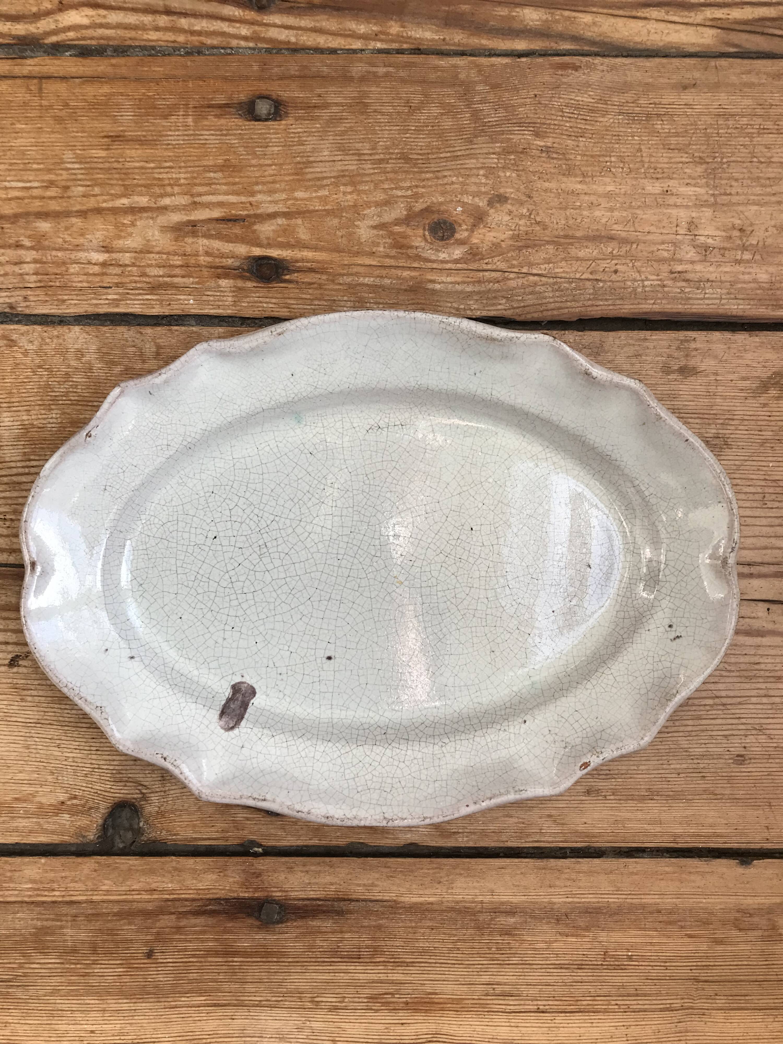 Old Saintongeais serving dish