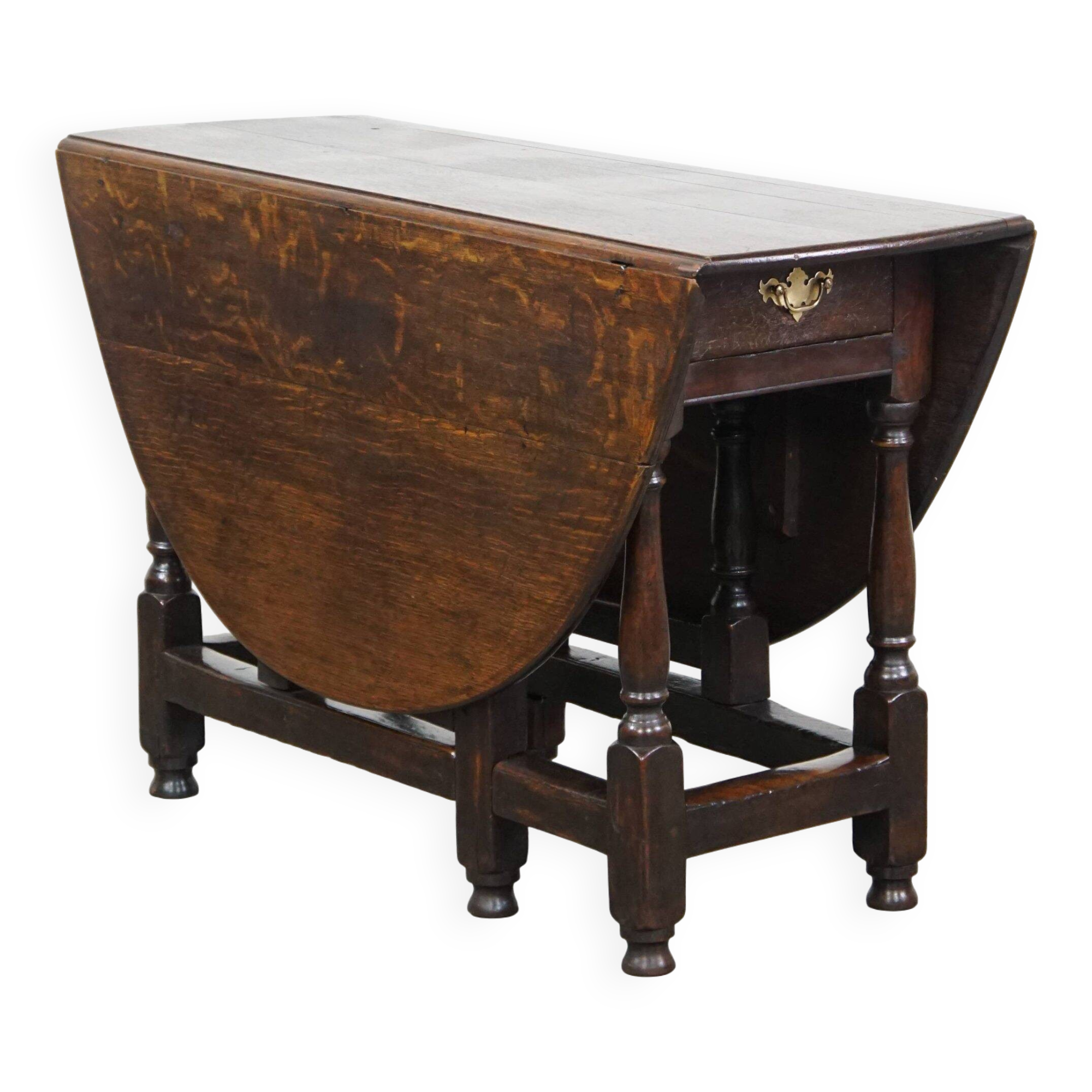 Very beautiful antique English oak gateleg table with an excellent patina