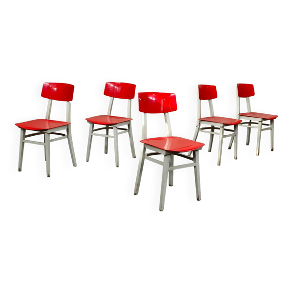 Lot de 5 chaises TON Bystrice (Thonet) rouge et blanche 1960 — Beyit
