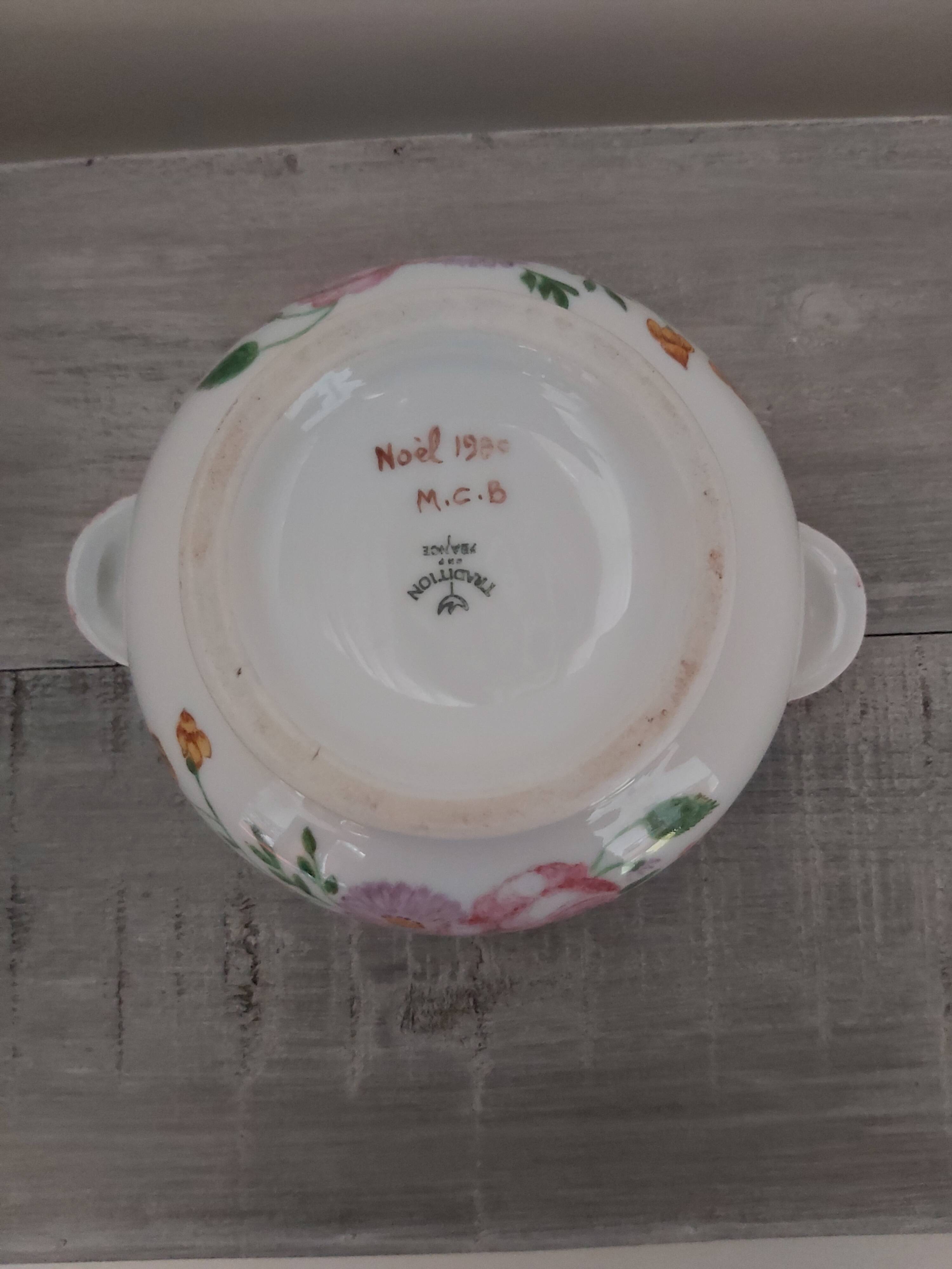 Flared bowl with CNP porcelain handles signed M.C.B. Noël 1980