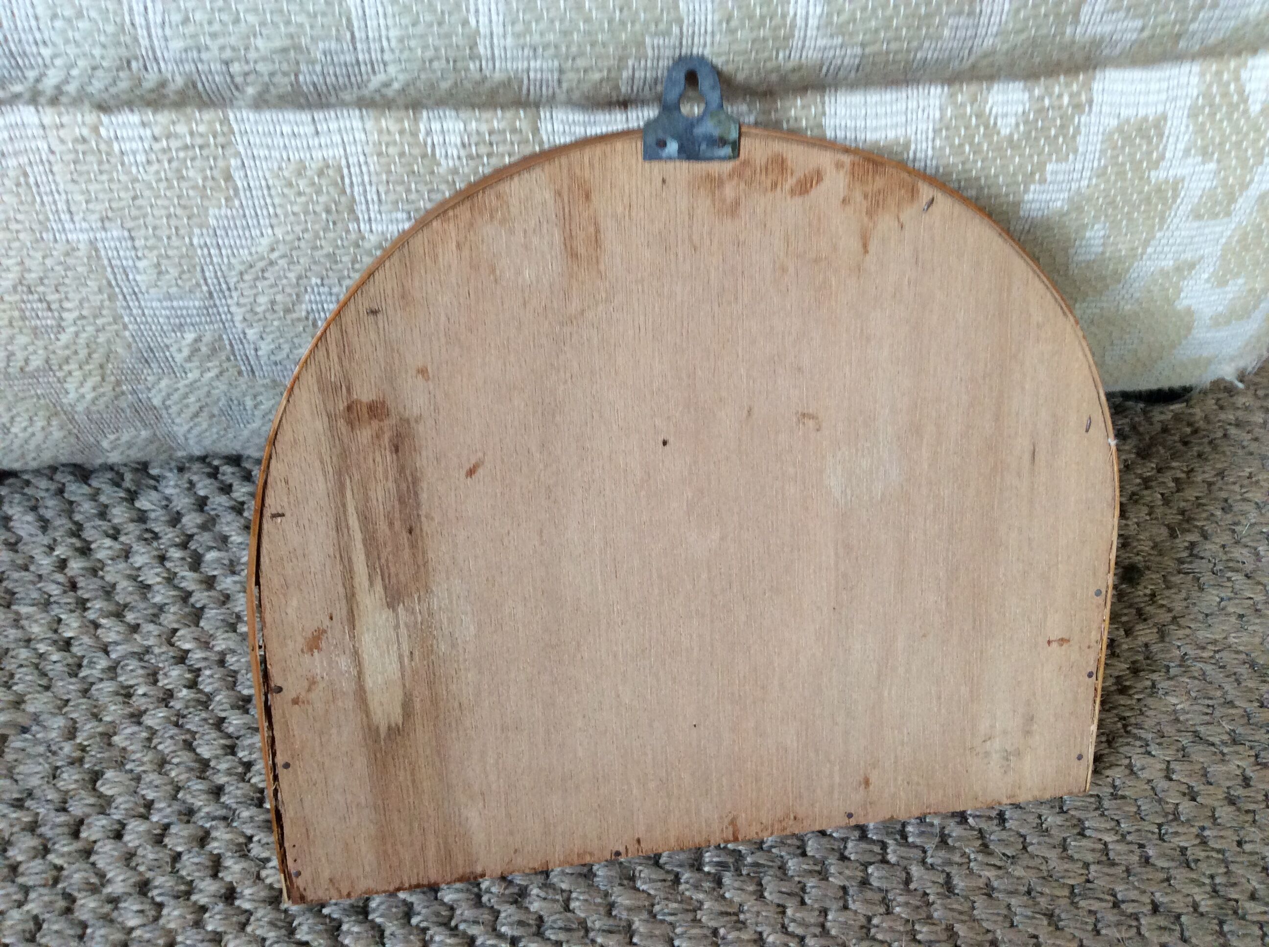 Letter holder