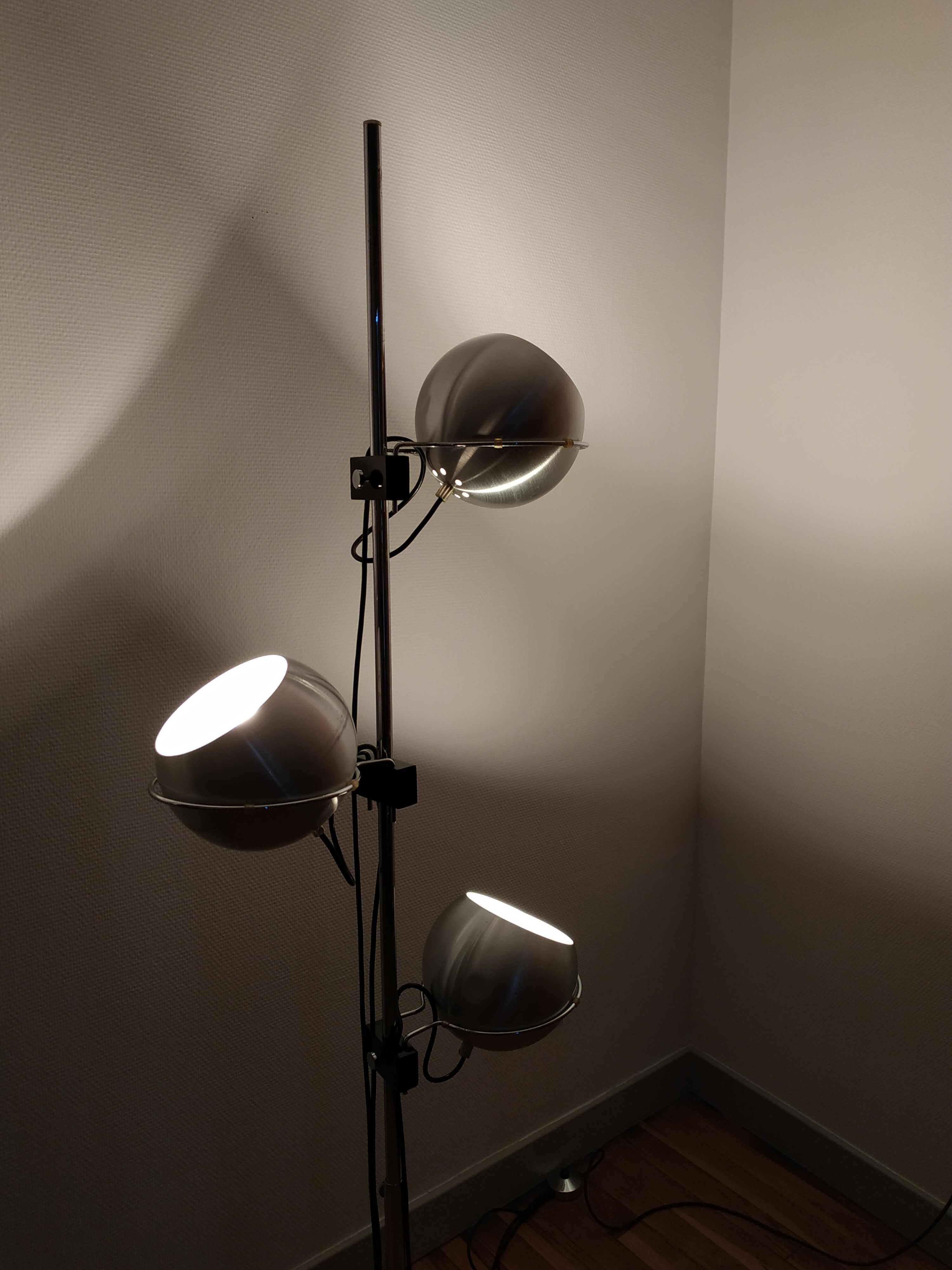 Lamppost Reggiani model "Eye Ball" 1970