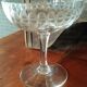 3 coupes à champagne en verre taillé