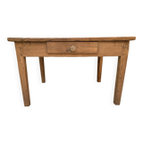 Table basse de ferme