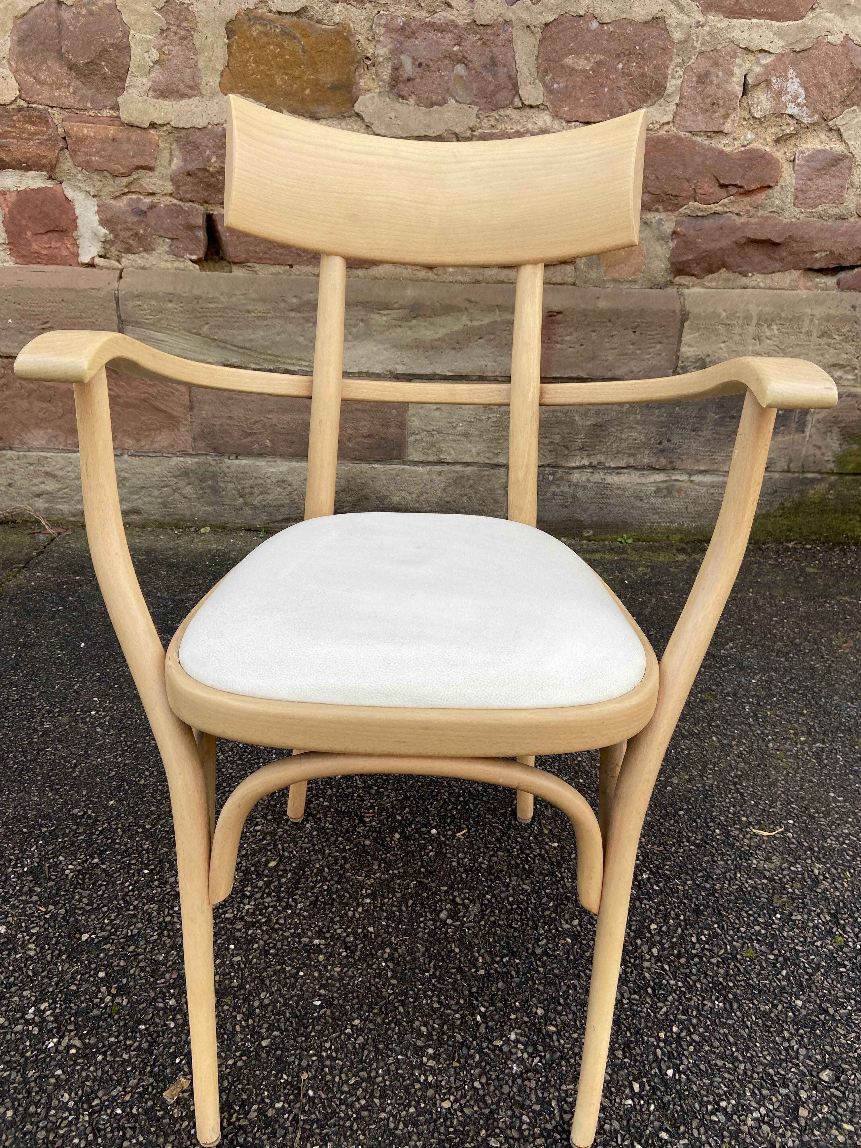 Viennese armchair Thonet curved wood Hermann Czech 2011