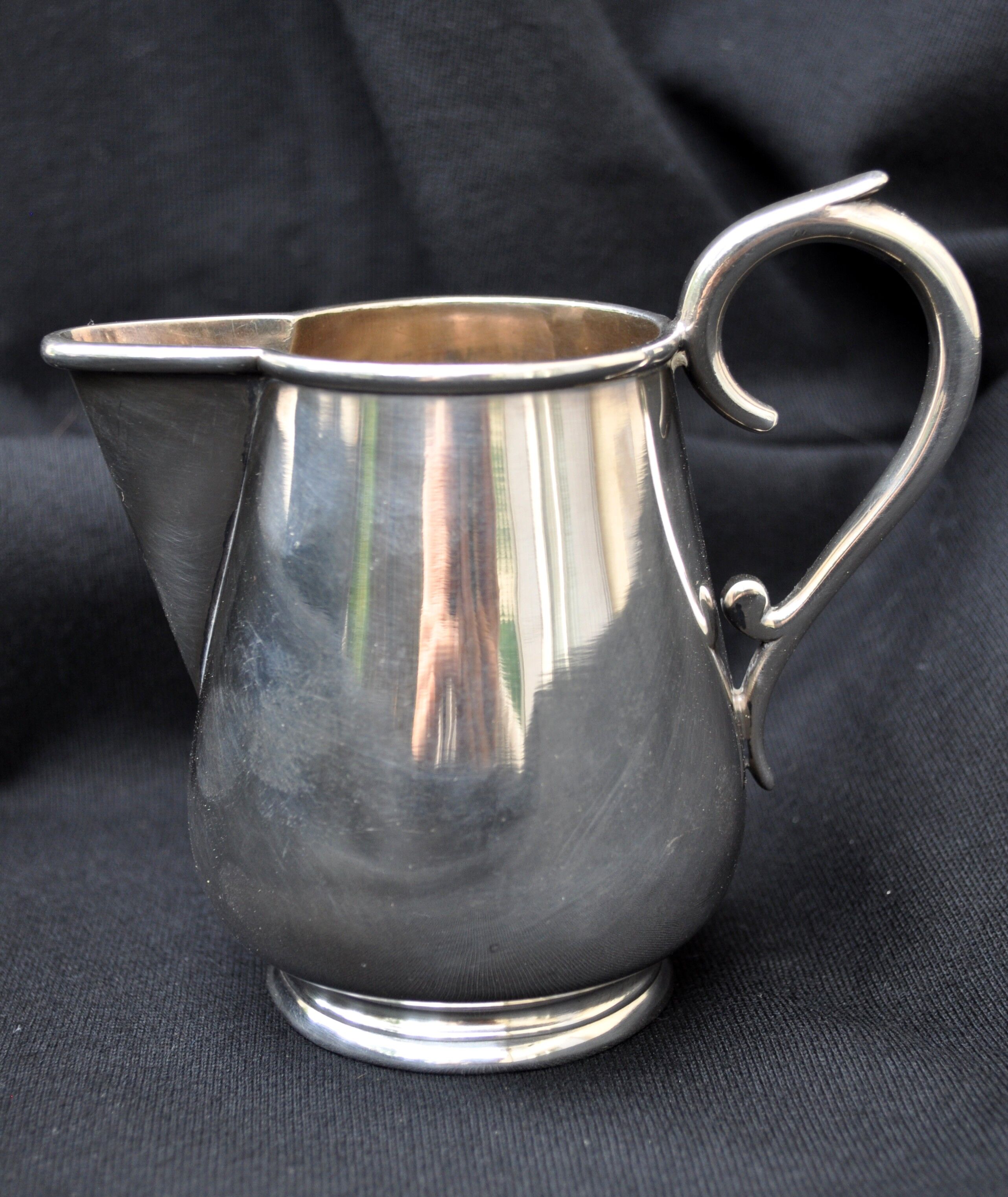 Cremier milk pot by Armand Frenais