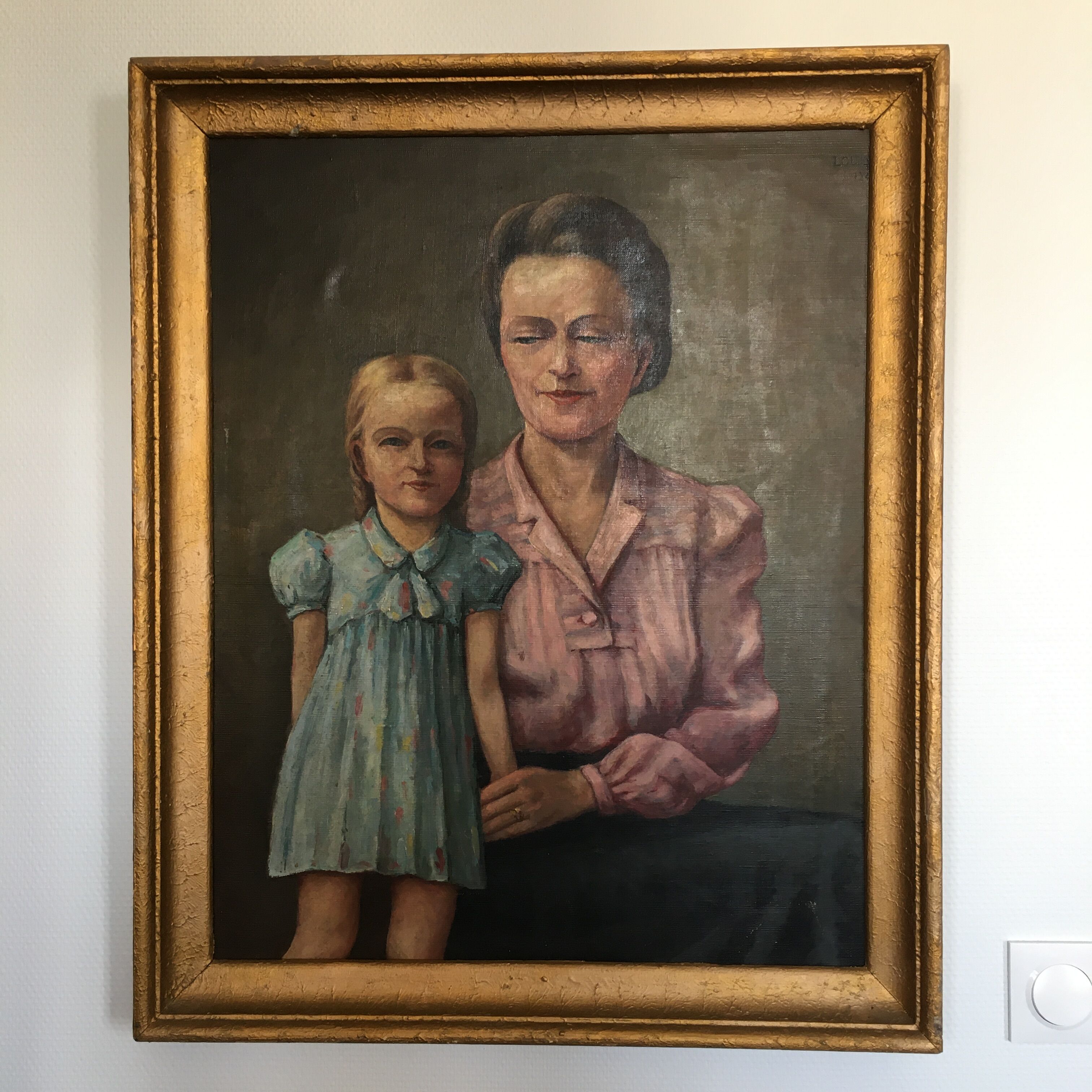 Portrait painting of mother and daughter
