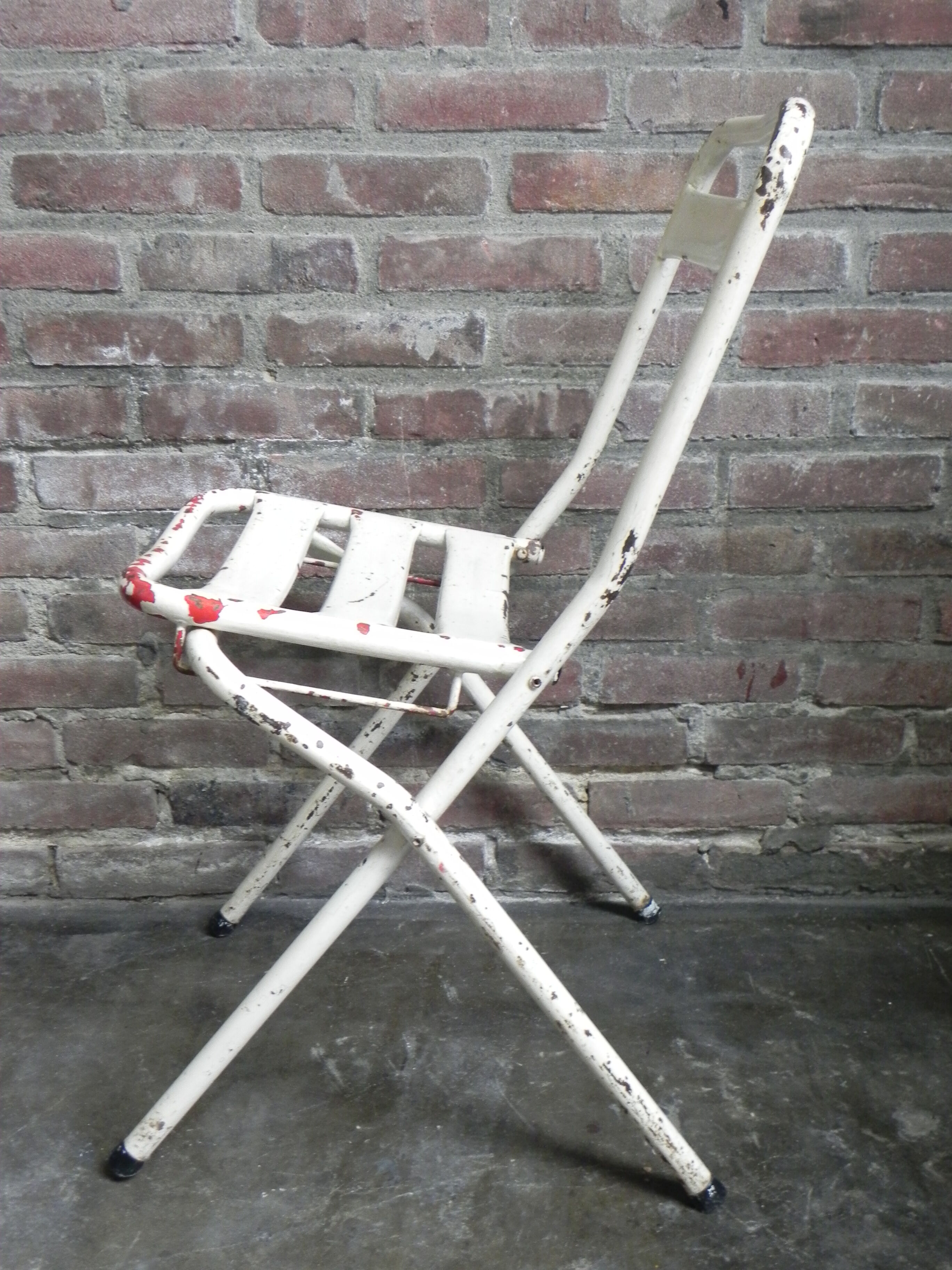 Industrial steel folding chair