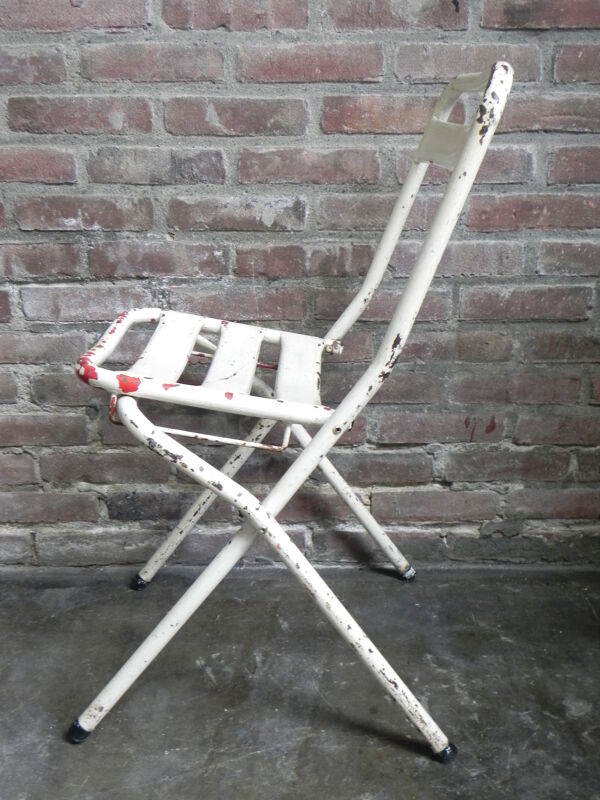 Chaise pliante en acier industriel