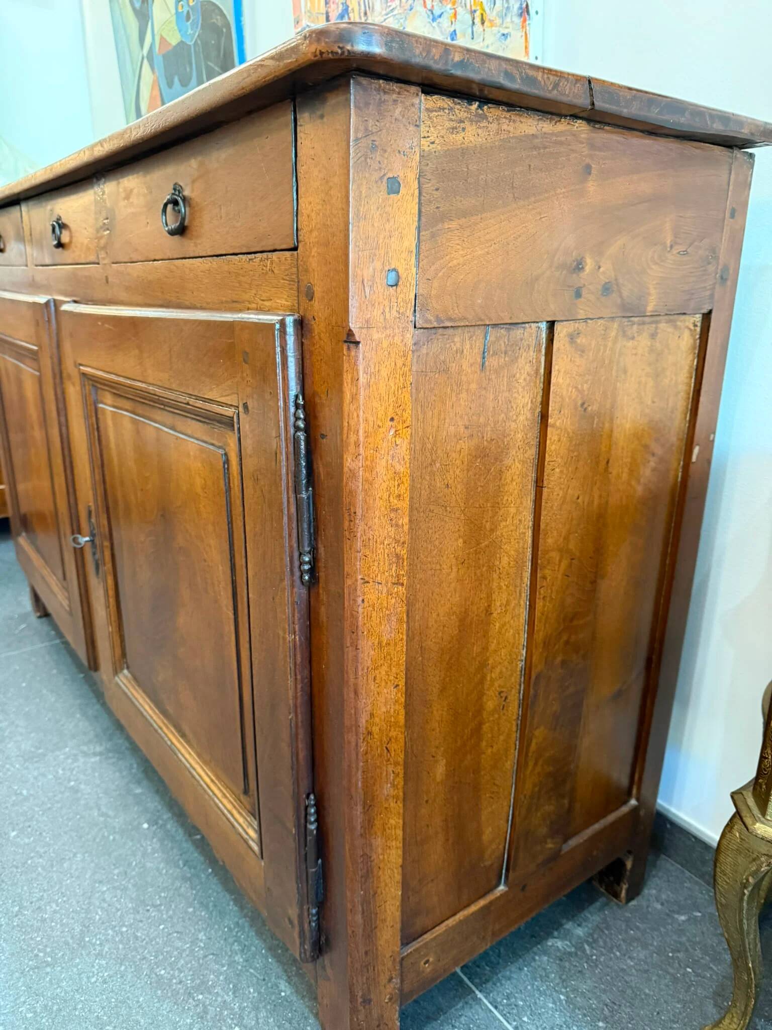 19th-century walnut buffet – 3 drawers