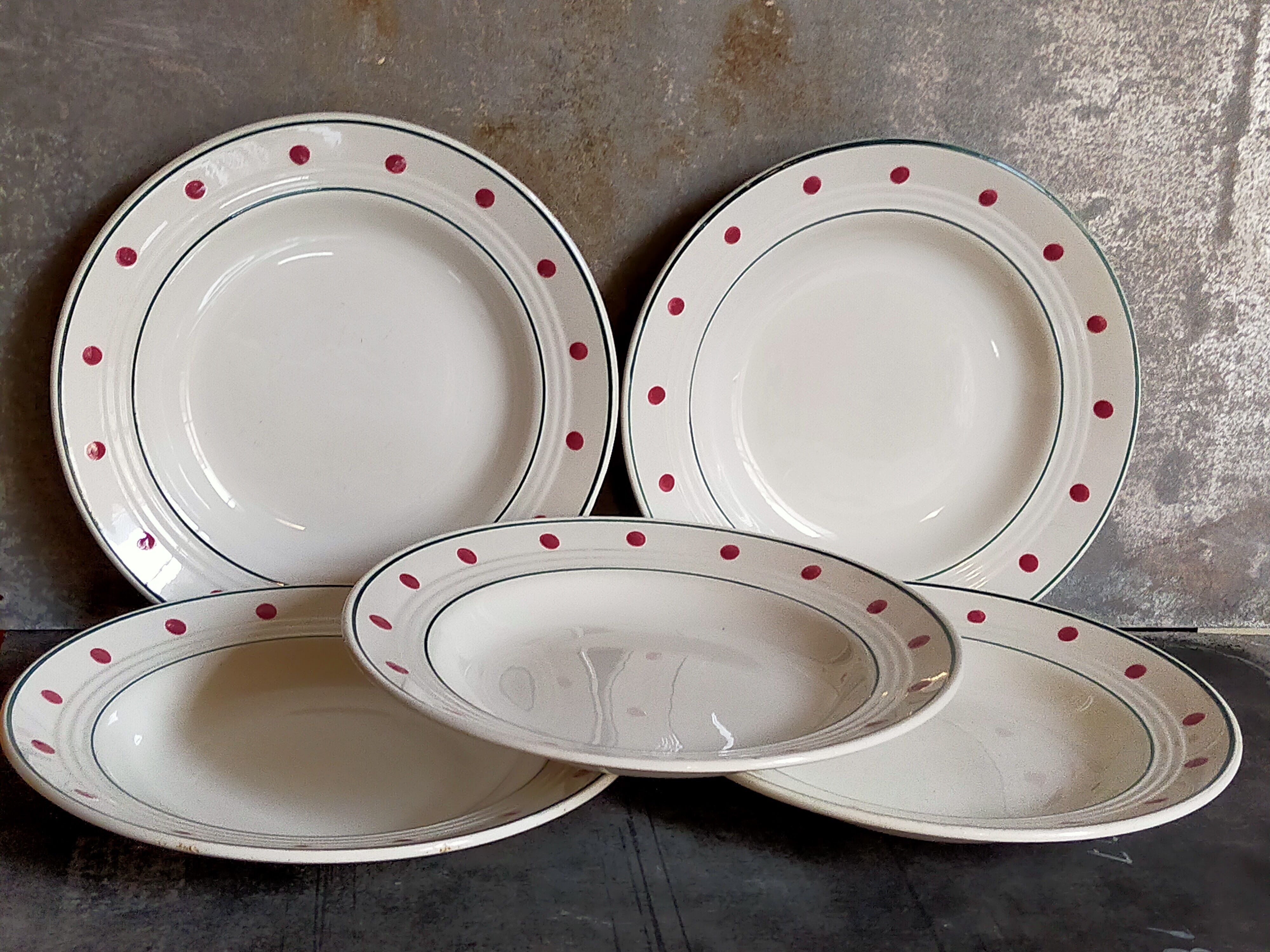 Five plates Céranord Saint-Amand "Brocatelle" vintage
