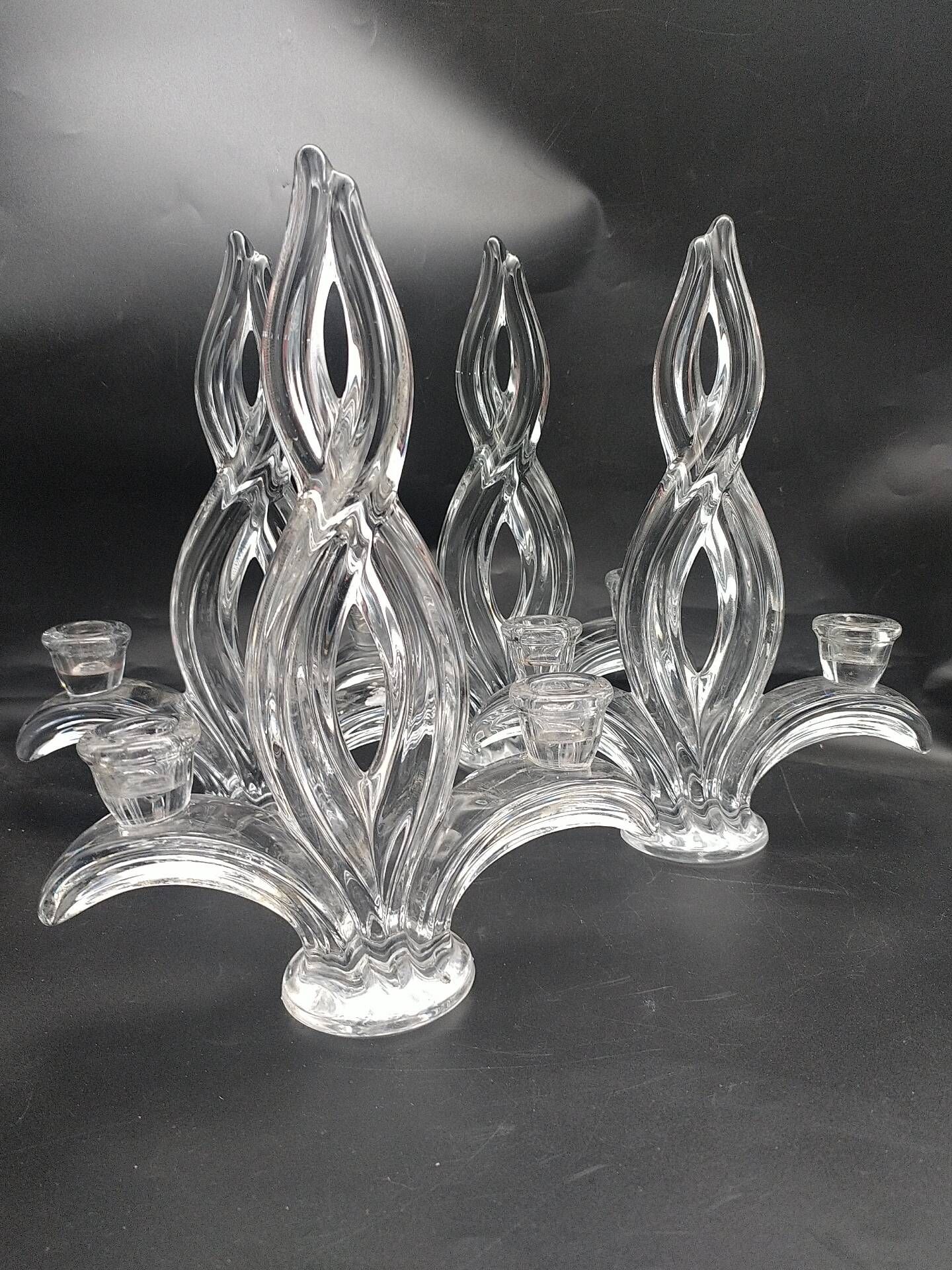 4 crystal lily candle holders from Vannes le Châtel.