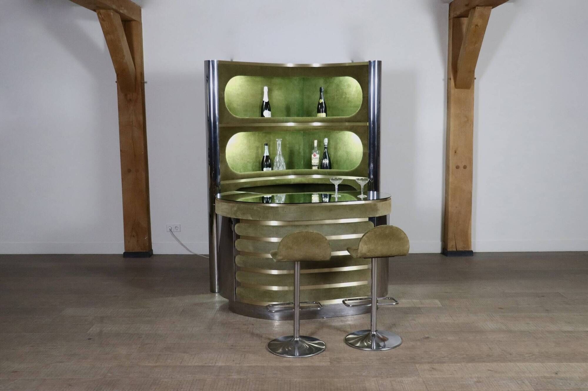 Suede and chrome dry bar with barstools in green by Willy Rizzo, Italy 1970s
