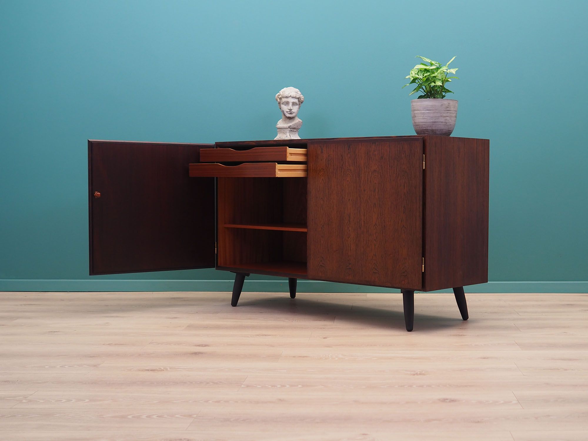 Rosewood dresser, Danish design, 1970s, manufacturer: Omann Jun
