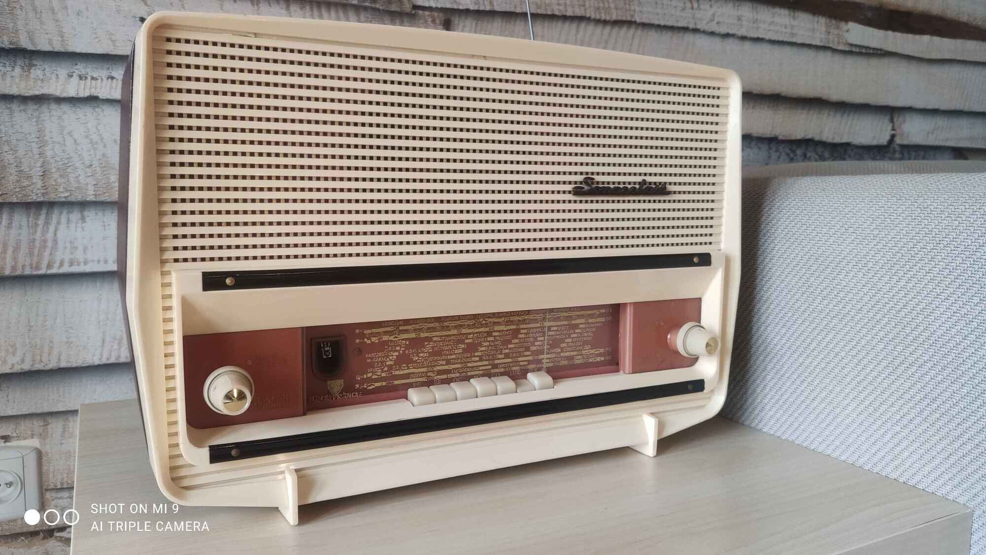 Sonneclair radio station – model "Ile de France" (1959) – Bluetooth compatible