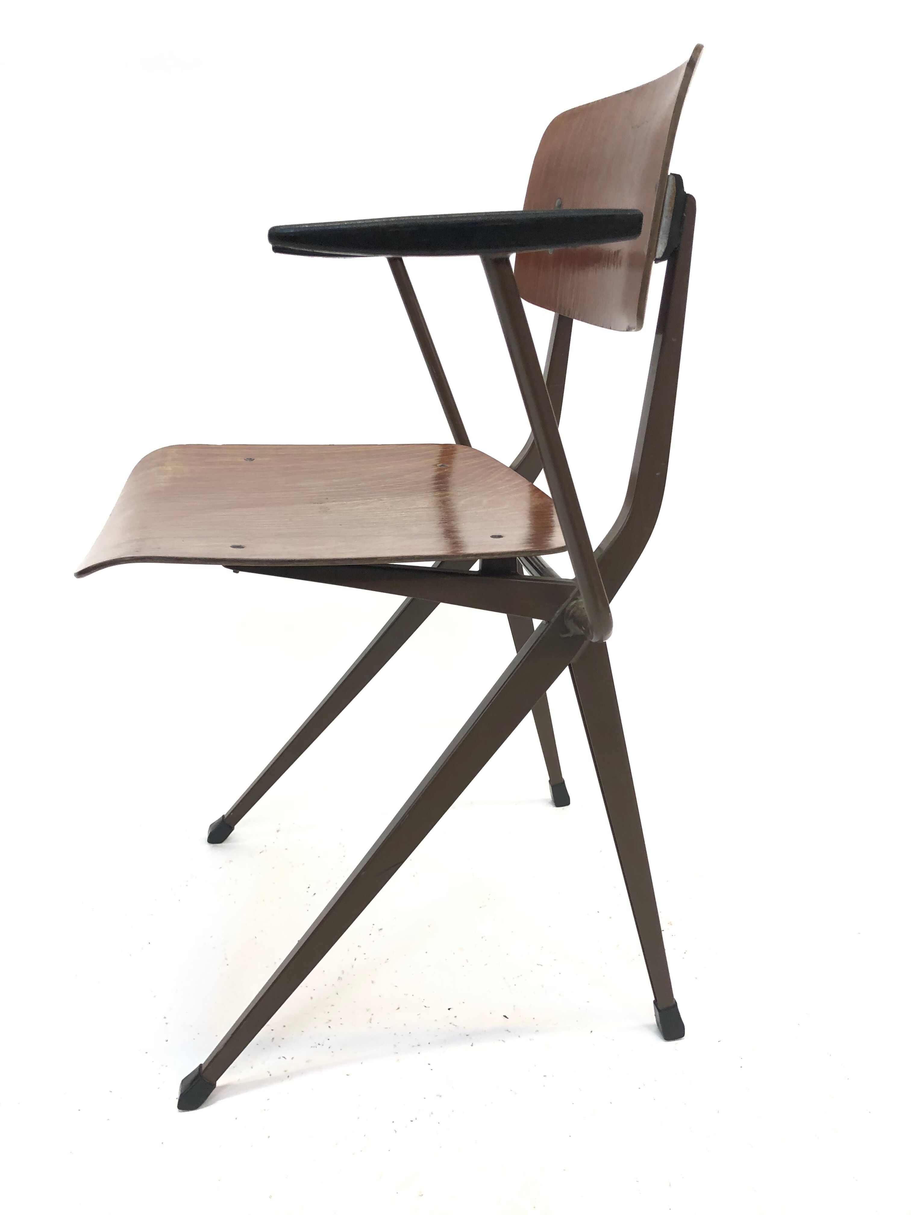 Spin Chair 102 Ynske Kooistra chair for Marko Holland, Netherlands of the 60