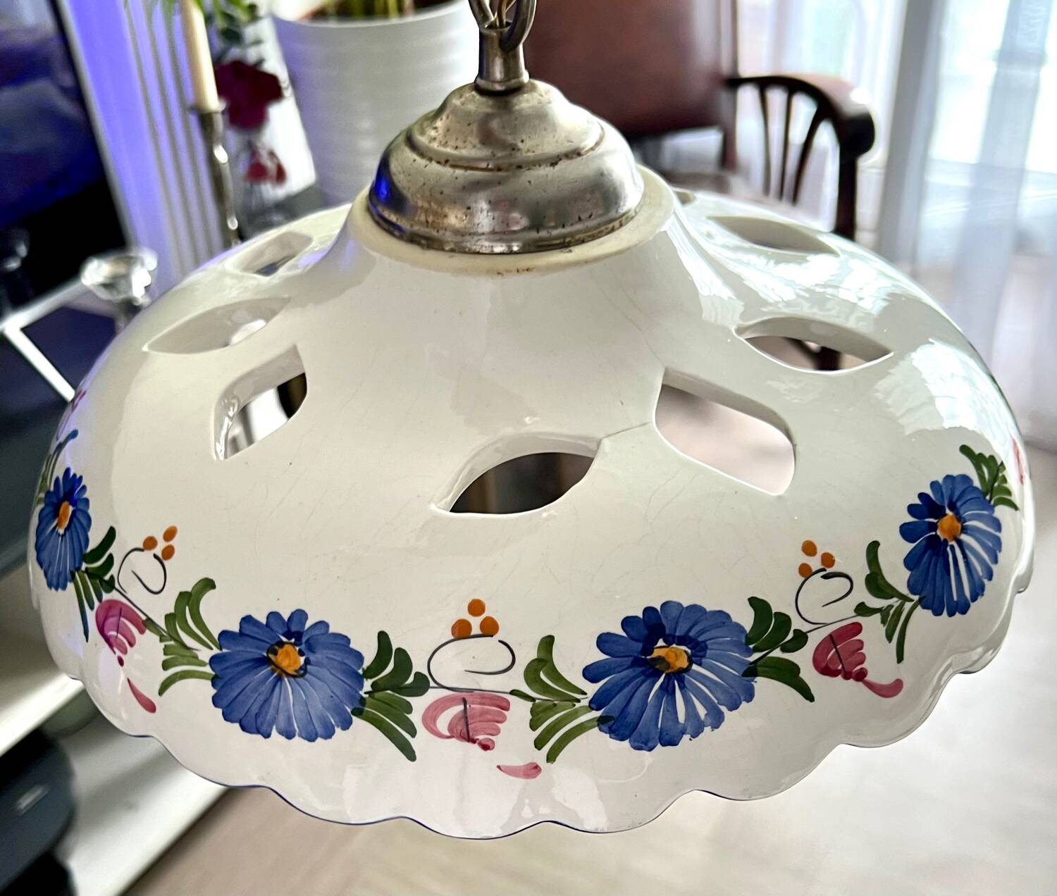 Ceramic/earthenware chandelier