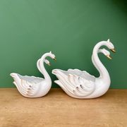 Pair of vintage cache pots - Ceramic swans