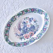 Large vintage Italian oval dish decorated with birds, flowers and fruits