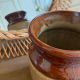Stoneware pot