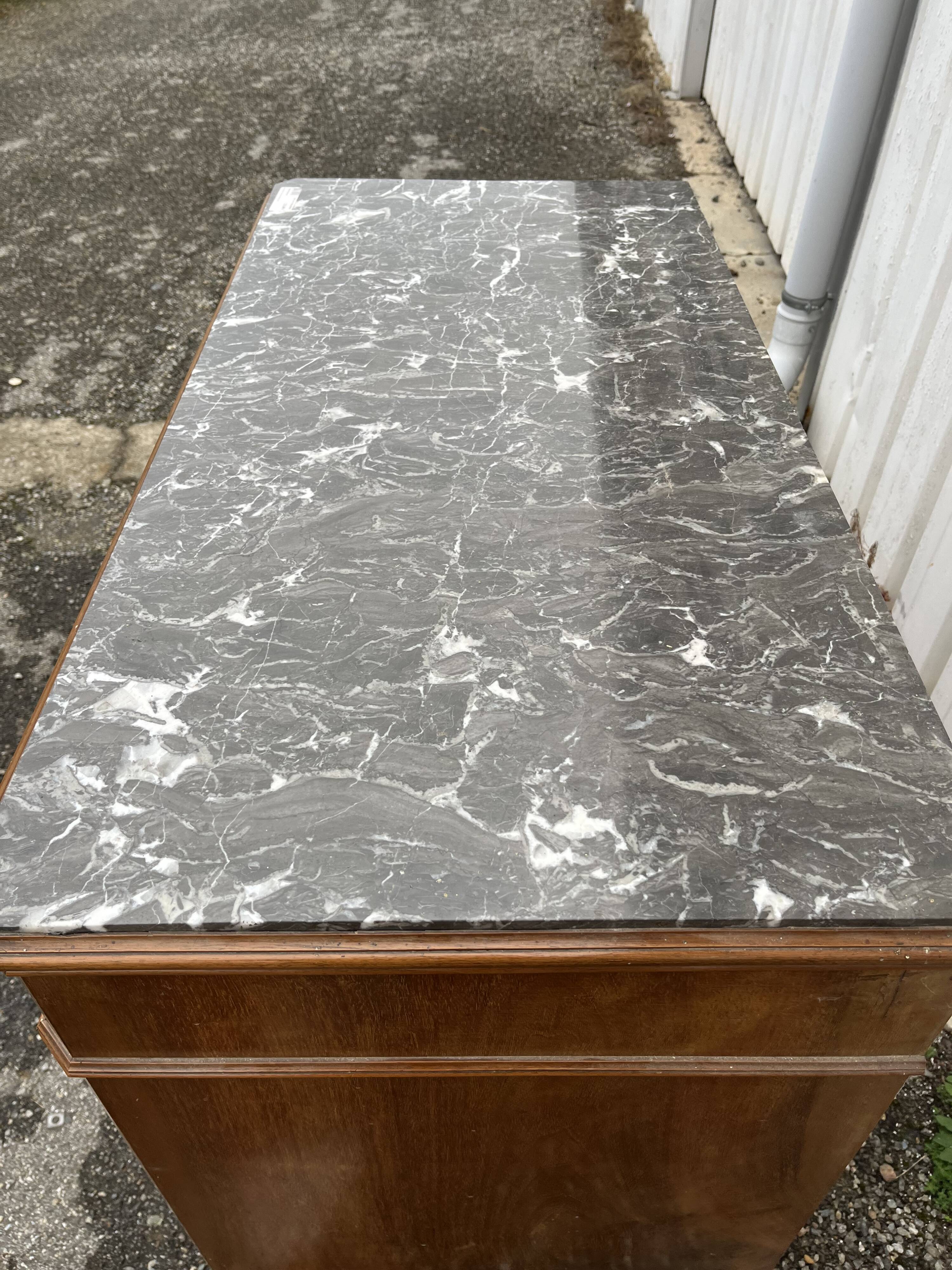 1900 marble chest of drawers