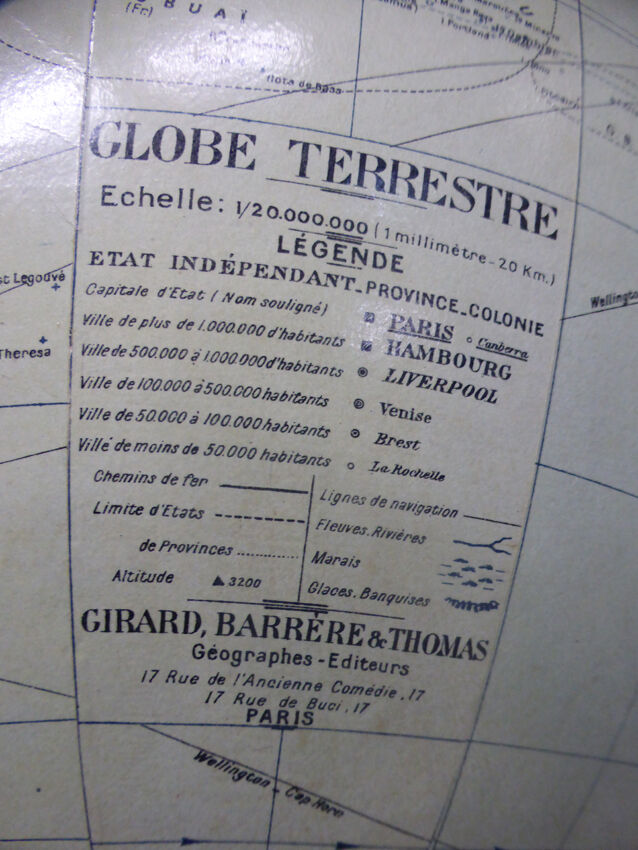 Terrestrial globe in the 1930s, Girard Barrère and Thomas