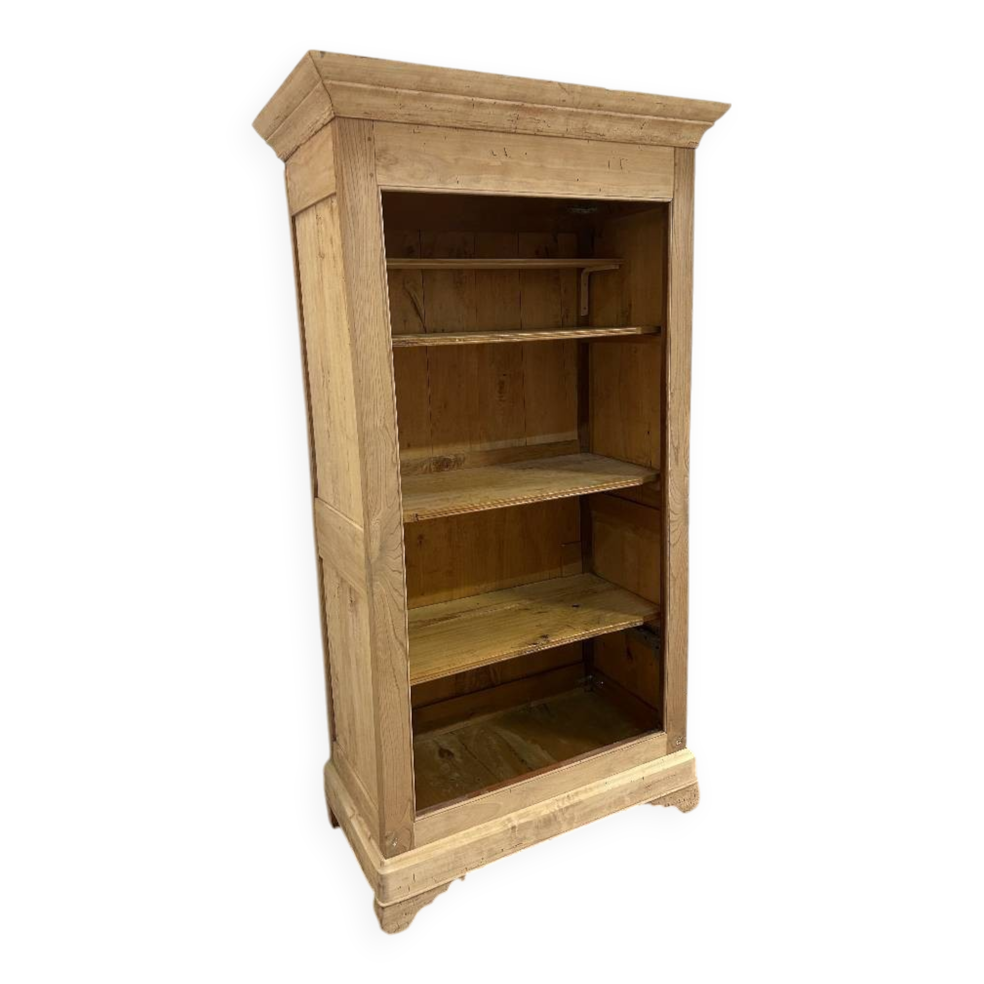 Parisian wardrobe in solid airbrushed wood