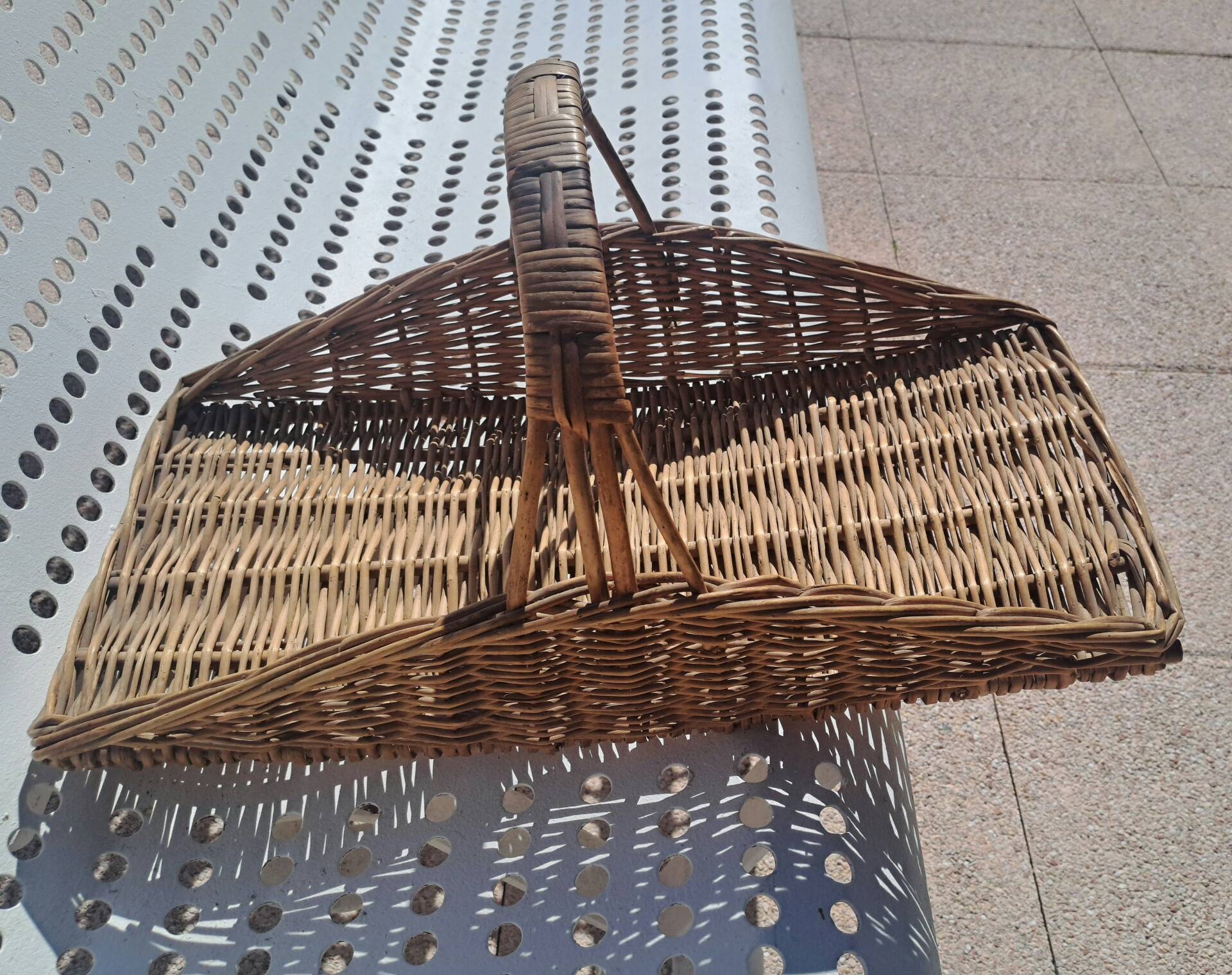 Wicker basket