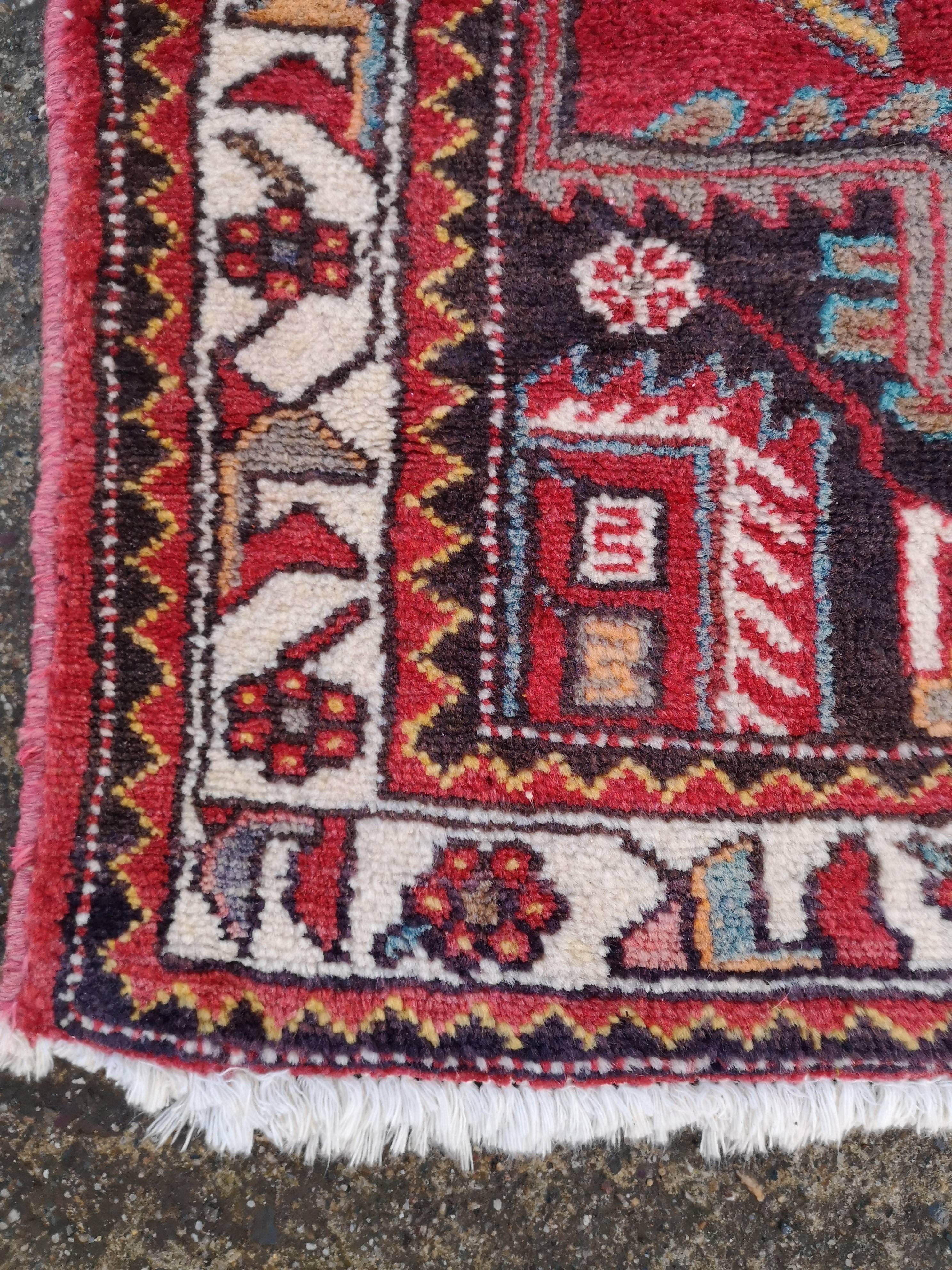 Oriental rug 119x88cm