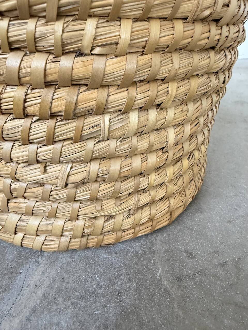 Rattan basket 1970, Italy