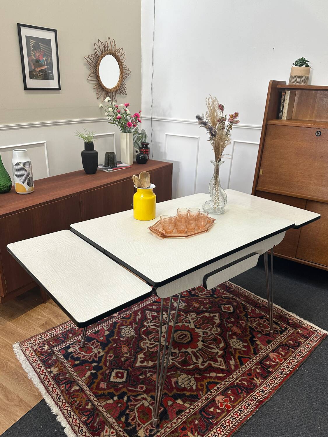 Formica table with eiffel legs and extension