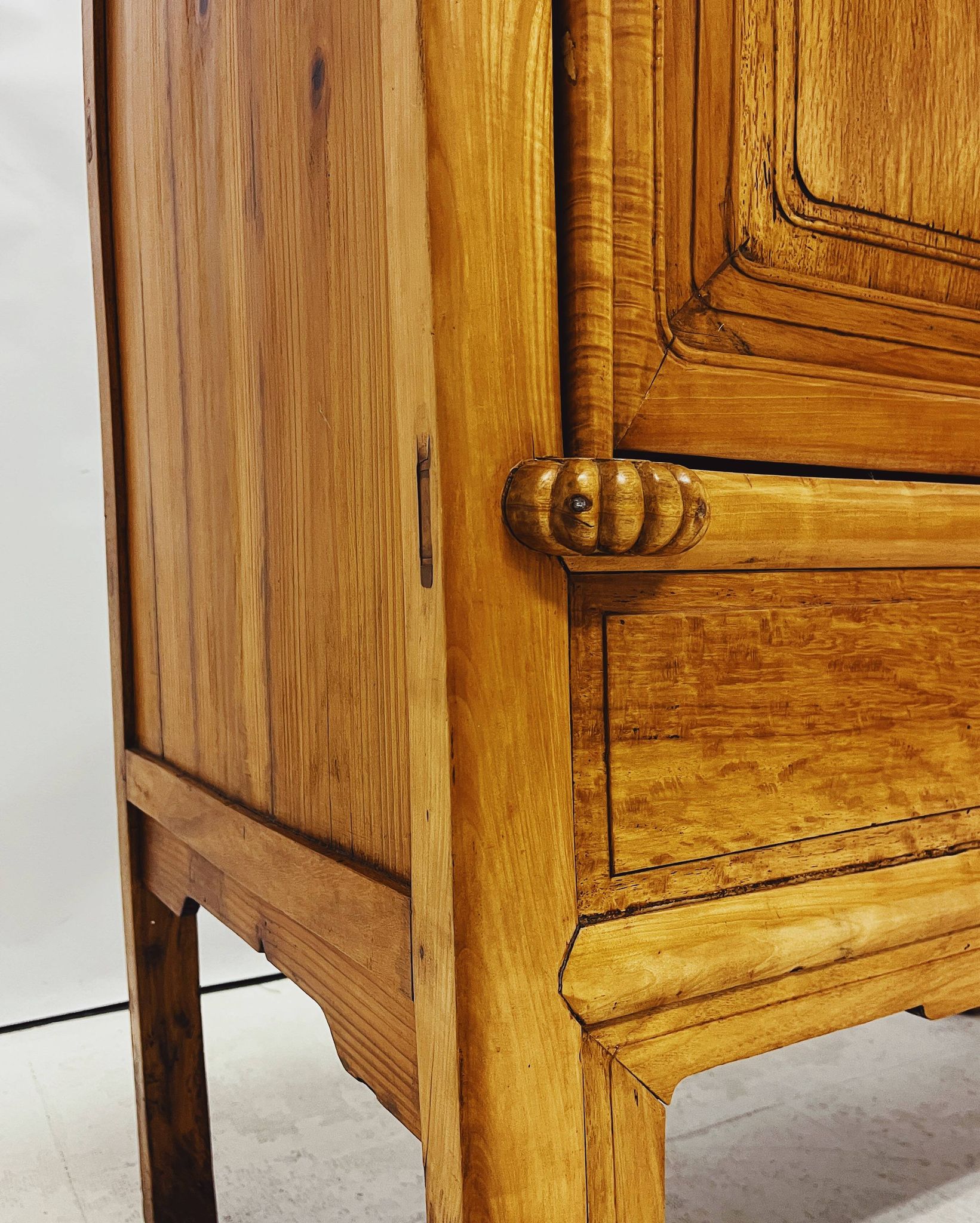 Cabinet chinois ancien