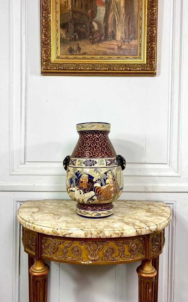 Vase en céramique émaillée de l'École de Bien-Hoa , Décorations de sages, environ 1930