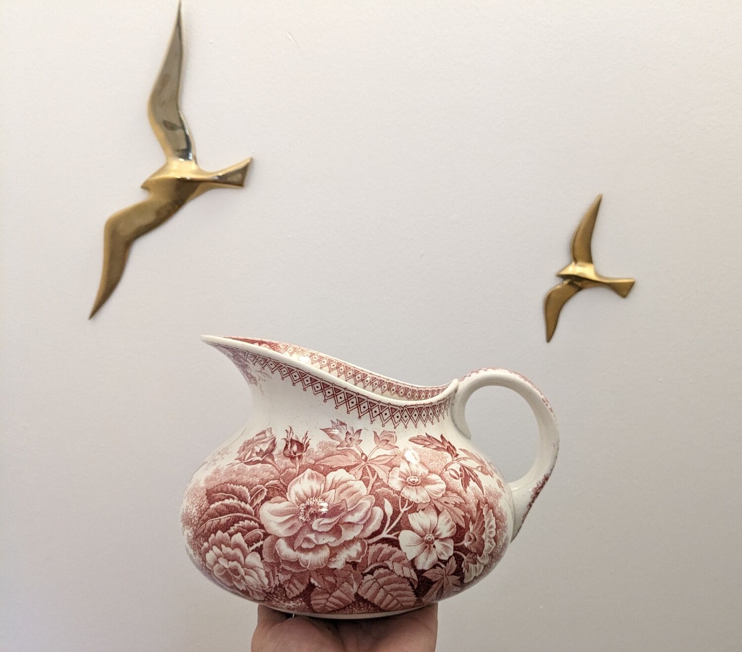 Toilet pitcher Terre de fer Sarreguemines chubby pink
