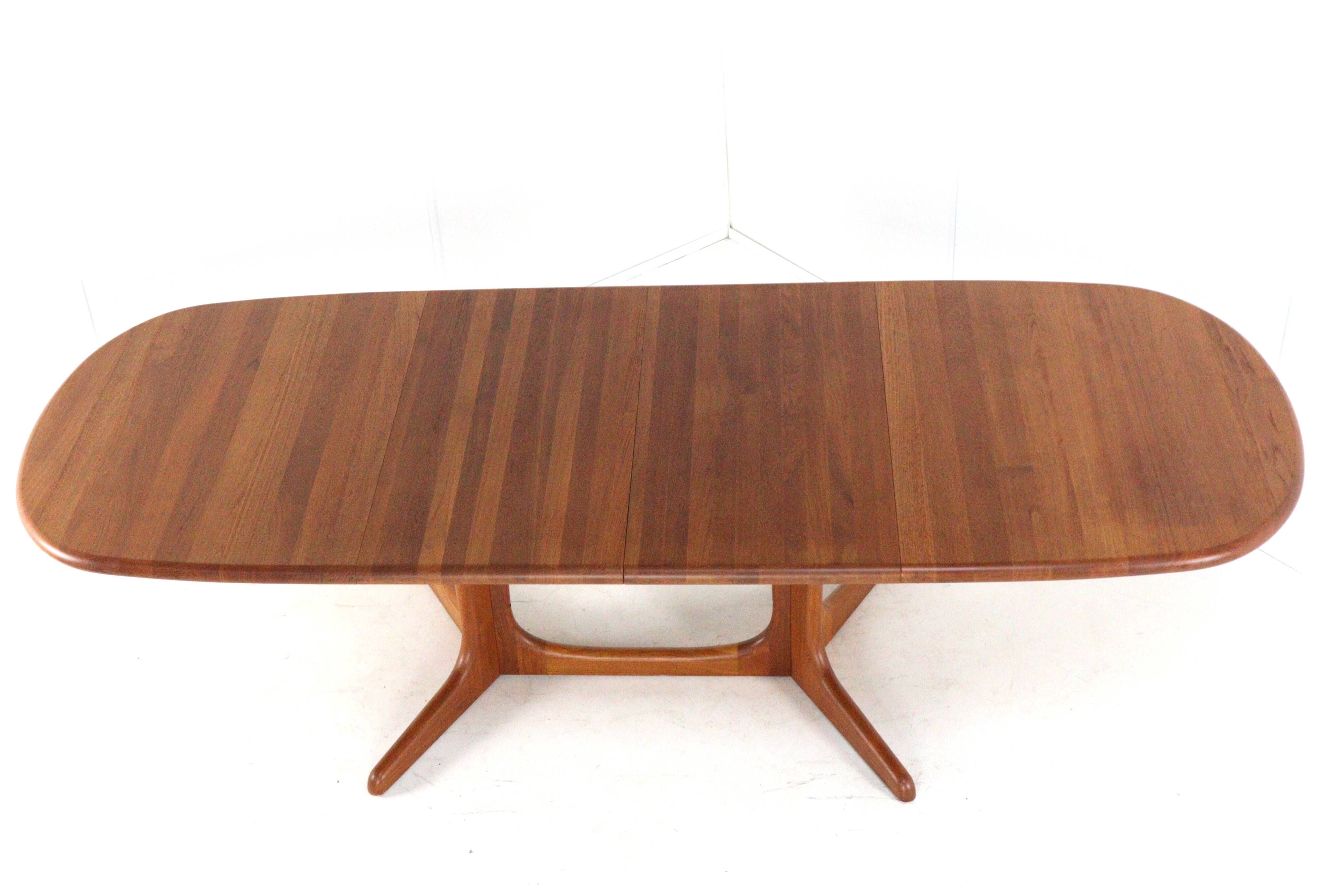 Oval 2x extendable dining table XL 'Nymindegab' - danish design vintage