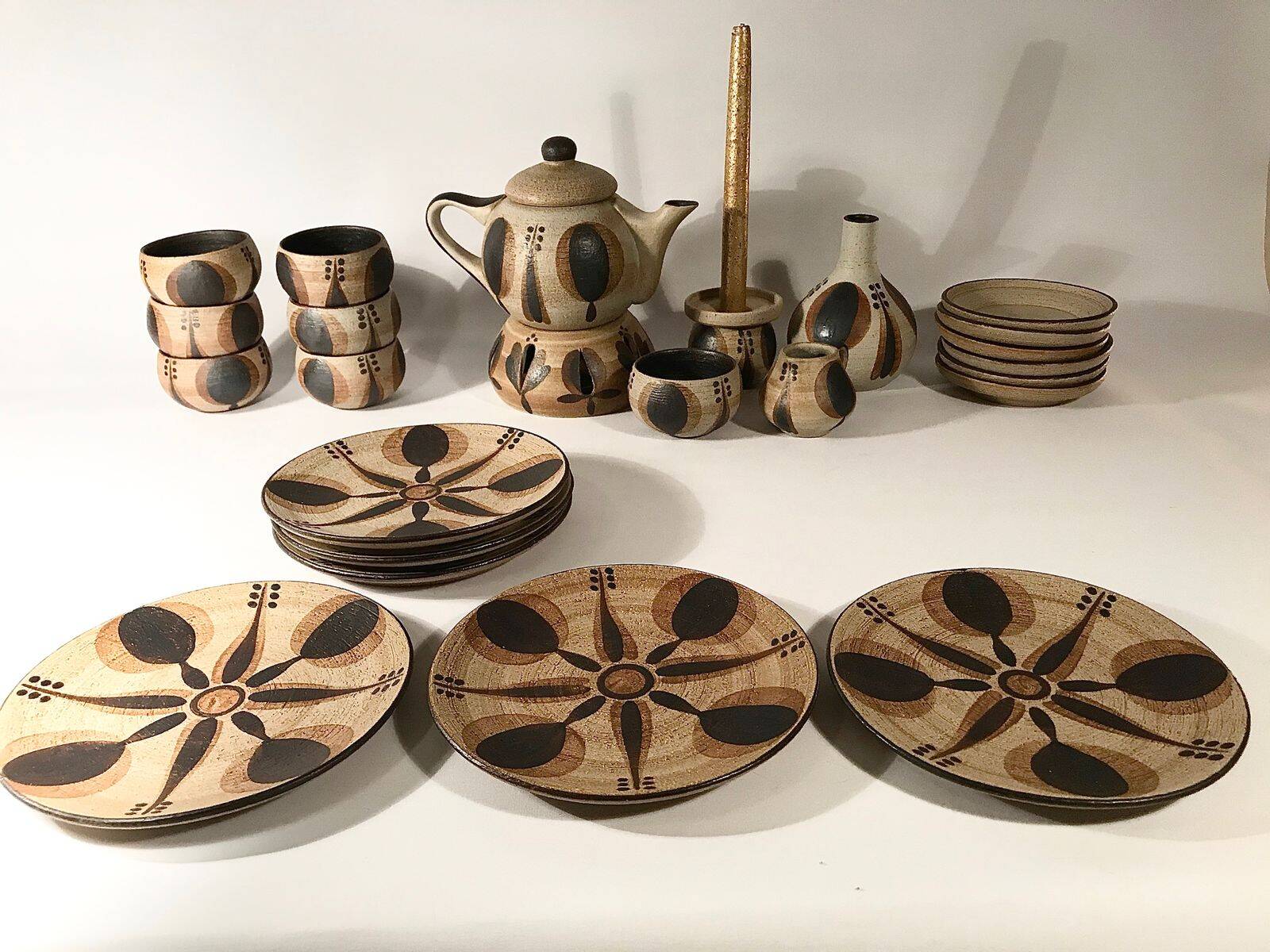 Vintage 24-piece ceramic coffee set from Sgrafo Modern, 1960s, Set of 24