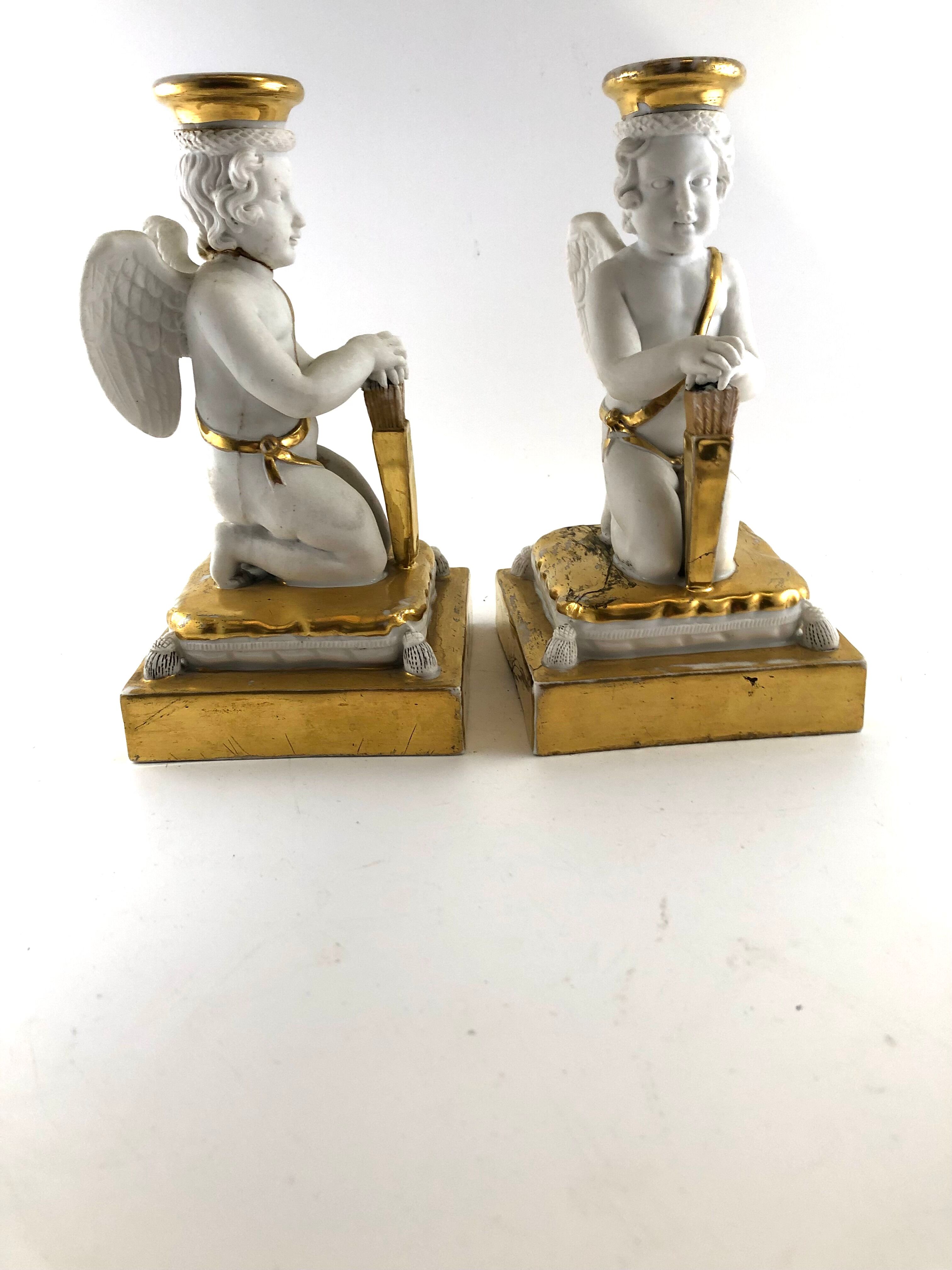 Paire de bougeoirs anges blanc et doré decoration Noel